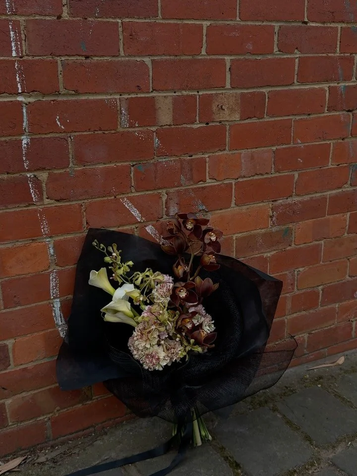 Considered, elevated, timeless. Flowers to talk about. A special bunch for special friend. 
- Yumi Xx