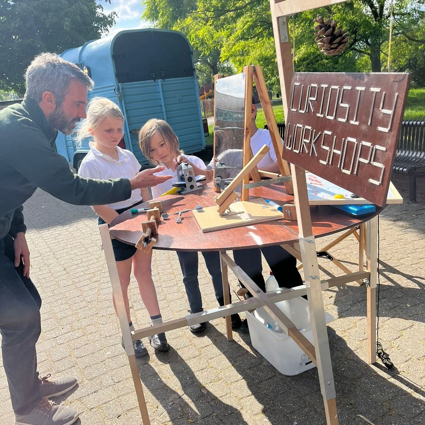 The one on the right playing with the 3D-printed Printing Press is Fynn... someone I met with his mother through these Pop-Up workshops in Hackney Downs, and who I'm delighted to now be working with one-on-one.

More on my tuition services here
www.q