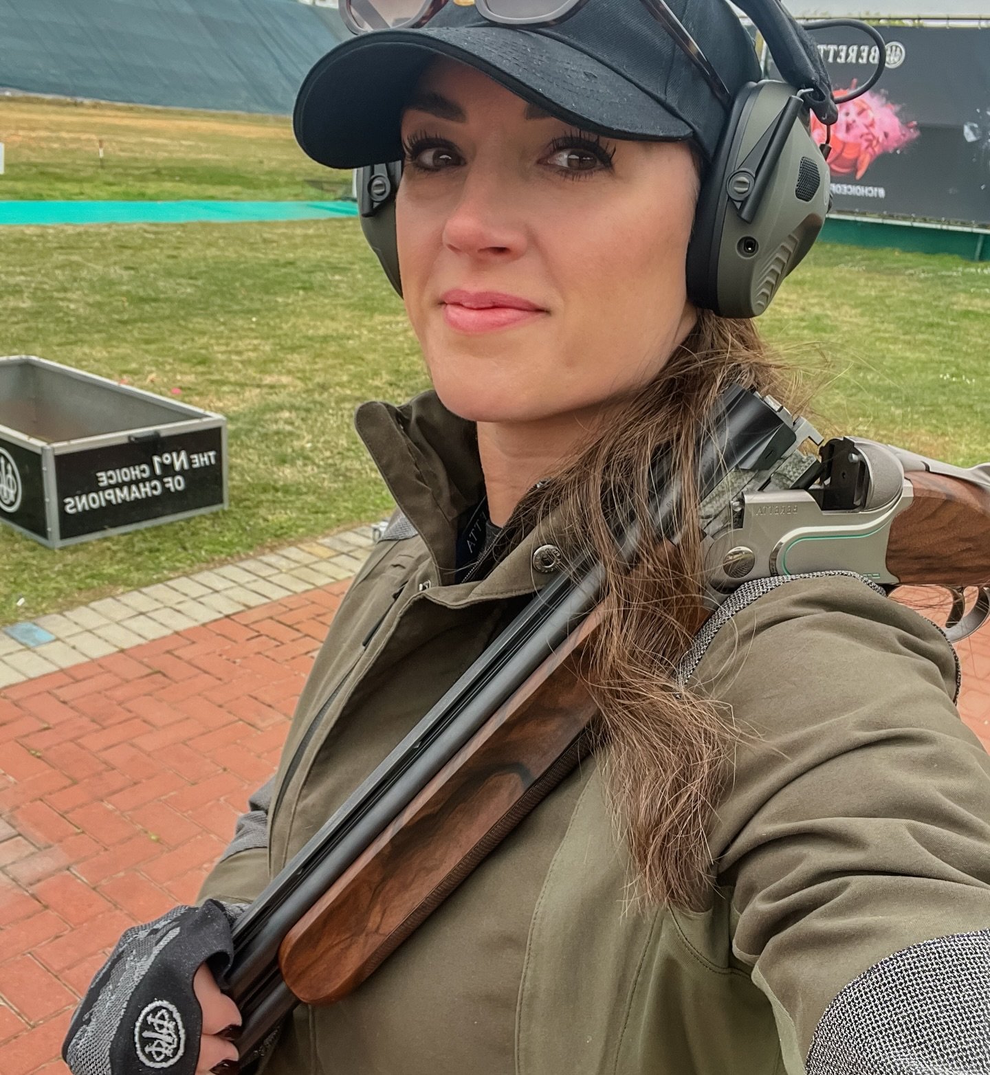 THE MOST FUN range Day with @berettaofficial on our final day of #Beretta500 celebrations 💥 

Now back to the airport to be reunited with my Little Best Friend 🫶🏼

#berettatribe