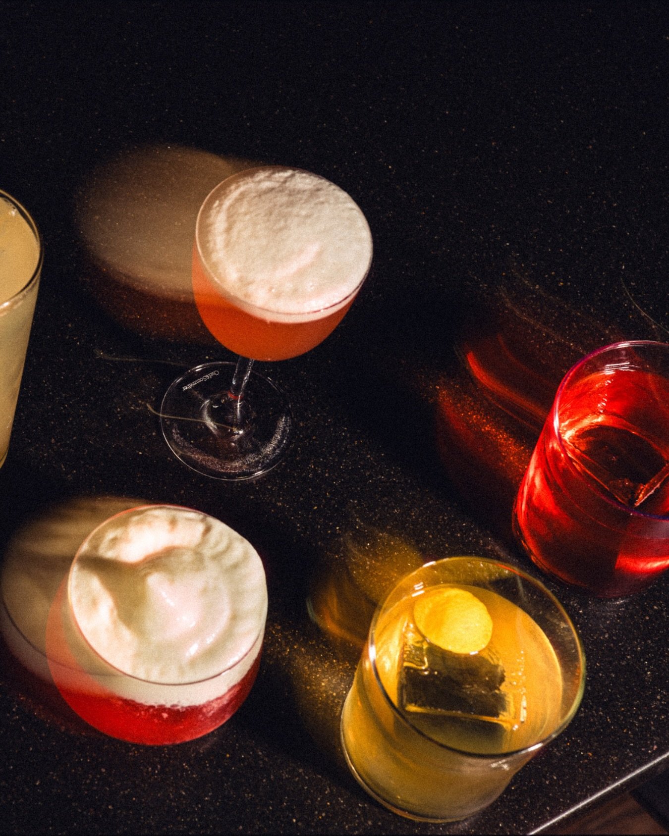 A table full of @merai.bar favorites 🍸
 This table could be yours &mdash; book a reservation via the link in bio

📷:&nbsp;@cmcintoshphoto

#meraibar&nbsp;#elevateddivebar&nbsp;#bostonbars&nbsp;#bostoneats&nbsp;#bostonfoodies&nbsp;bostoncocktails&nb