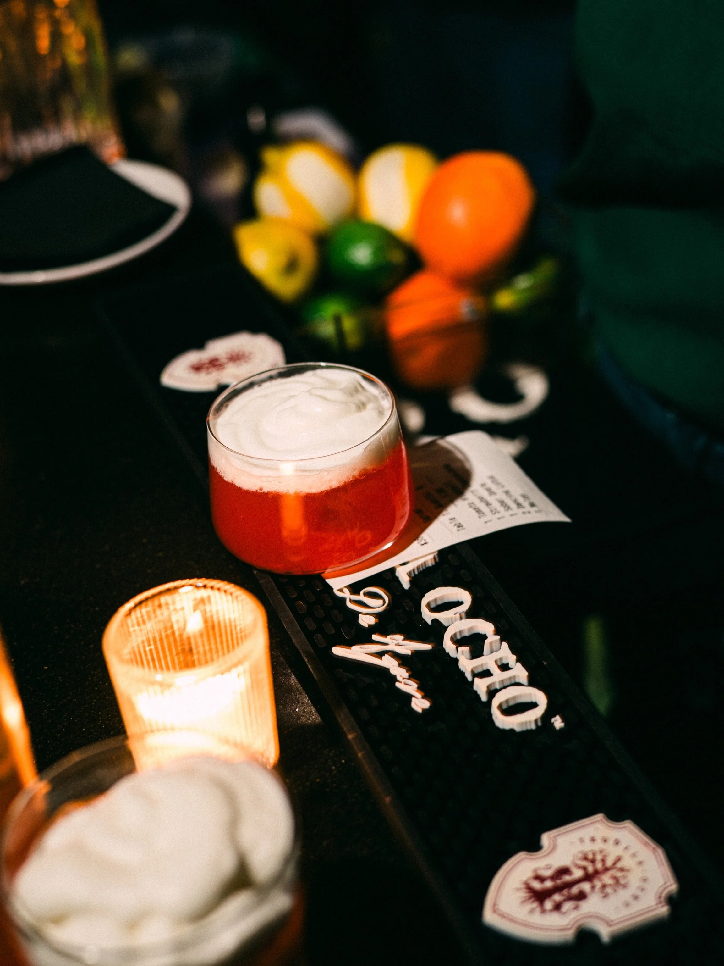 Sweet, creamy and a little dangerous 🍓🍸

grey goose / bombay sapphire / cocchi americano / strawberry / cheese foam

Make your reservation (link in bio)

📷:&nbsp;@cmcintoshphoto

#meraibar&nbsp;#elevateddivebar&nbsp;#bostonbars&nbsp;#bostoneats&nb