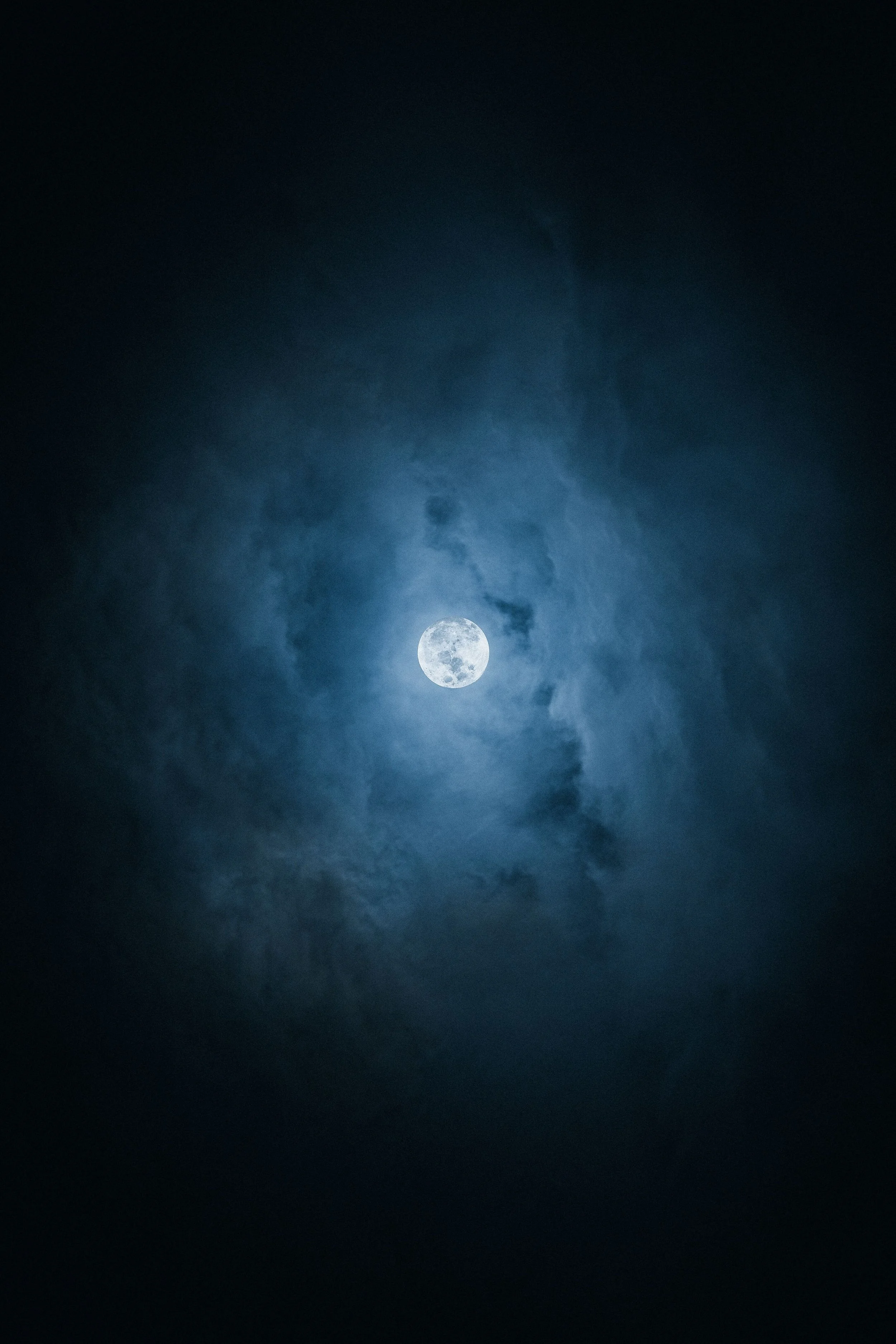 silence of the gong · sound &amp; resonance circle 
