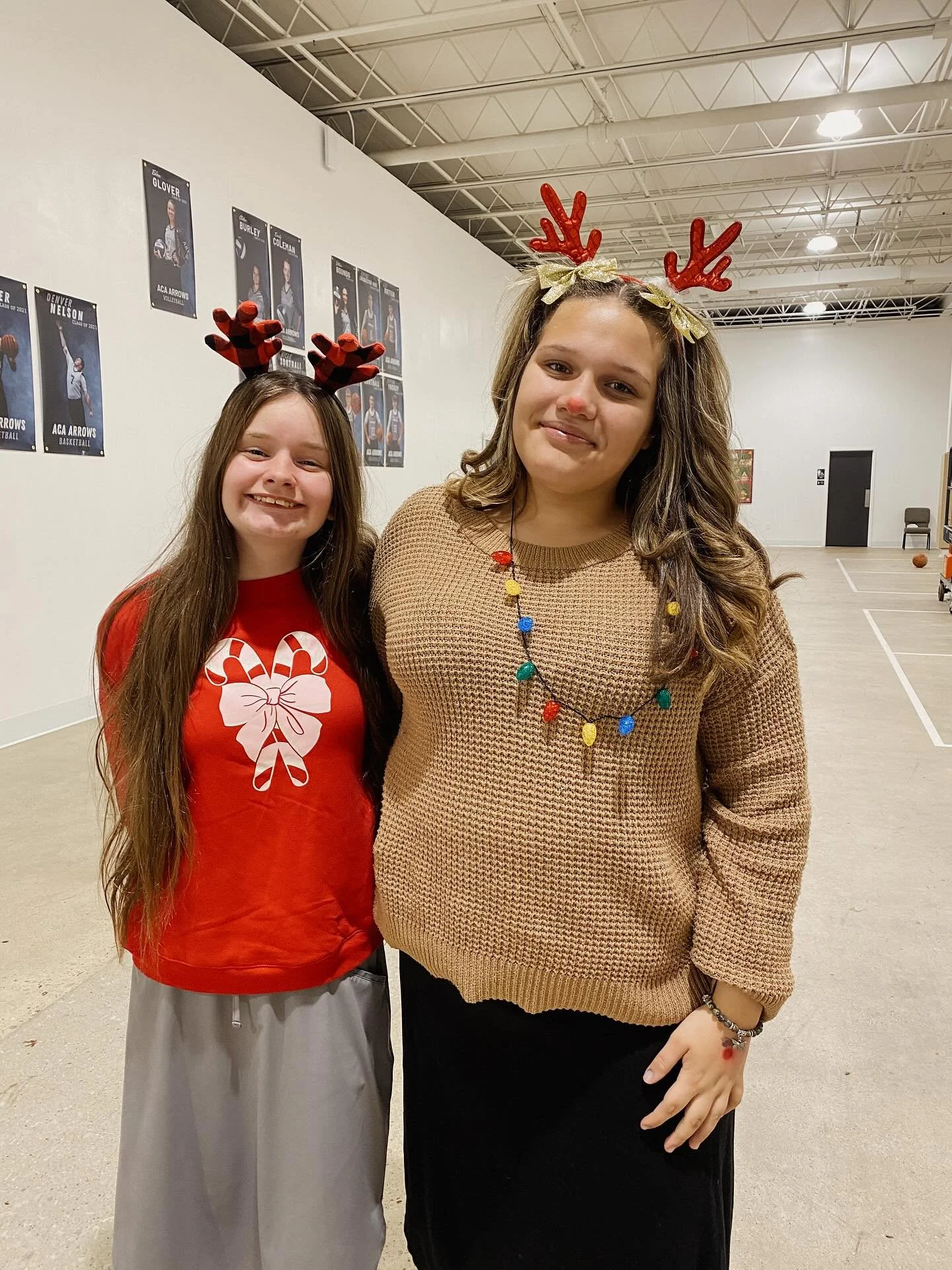 Our Arrows are having a blast during Spirit Week!

✅ Monday: Christmas in November
✅ Tuesday: Teacher/Student Swap

TOMORROW &mdash;
Grades K-6: Blast to the Past
Grades 7-12: USA Day