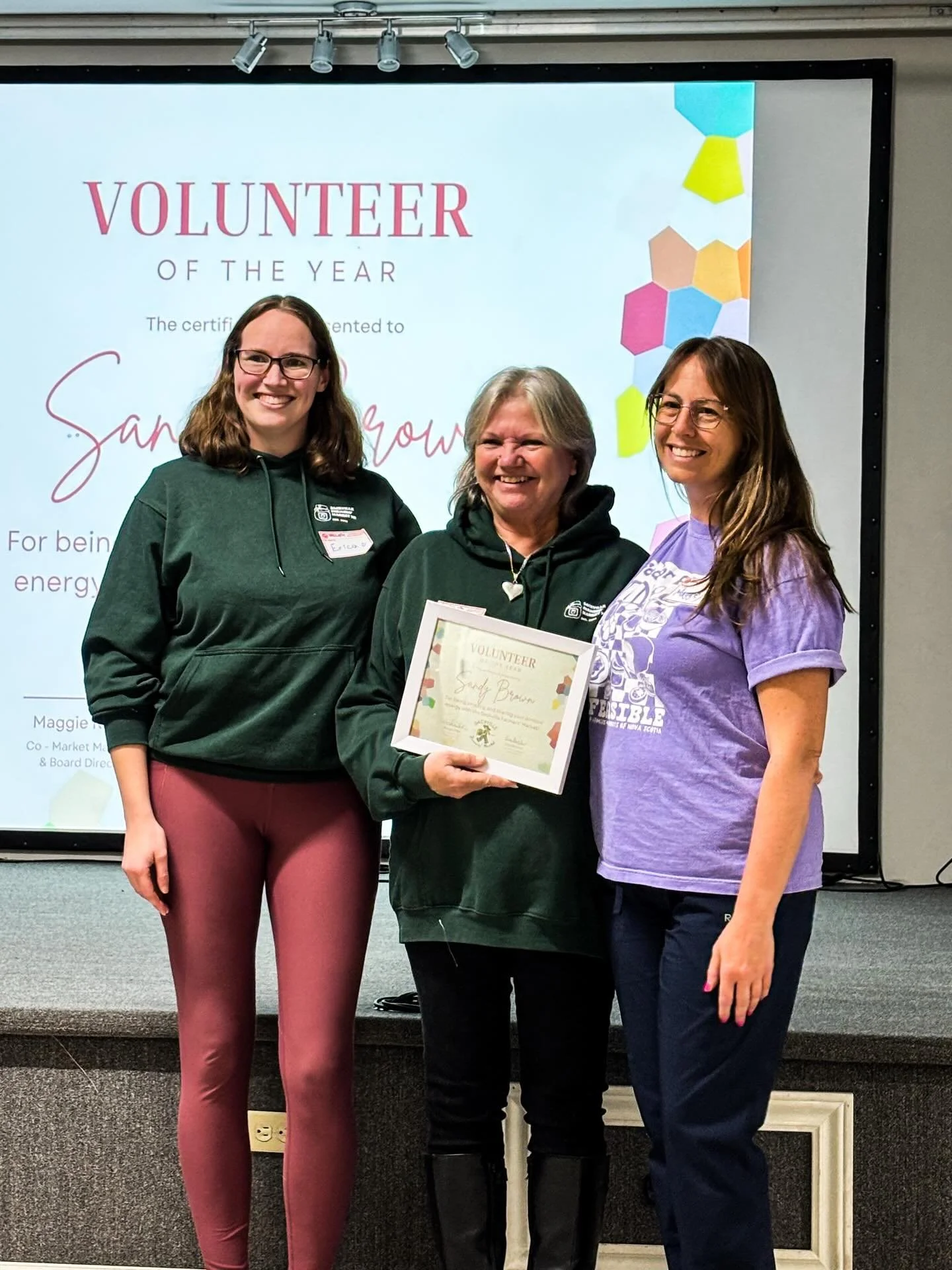 2025 was a record setting year for the Sackville Farmers&rsquo; Market in Acadia Park! 🥲🍄✨🌱🌈🍅🫶🥦🧑&zwj;🌾

On Wednesday night we had our very first volunteer meeting for the 2026 season! We had volunteers, new and old, join us for a night of pl