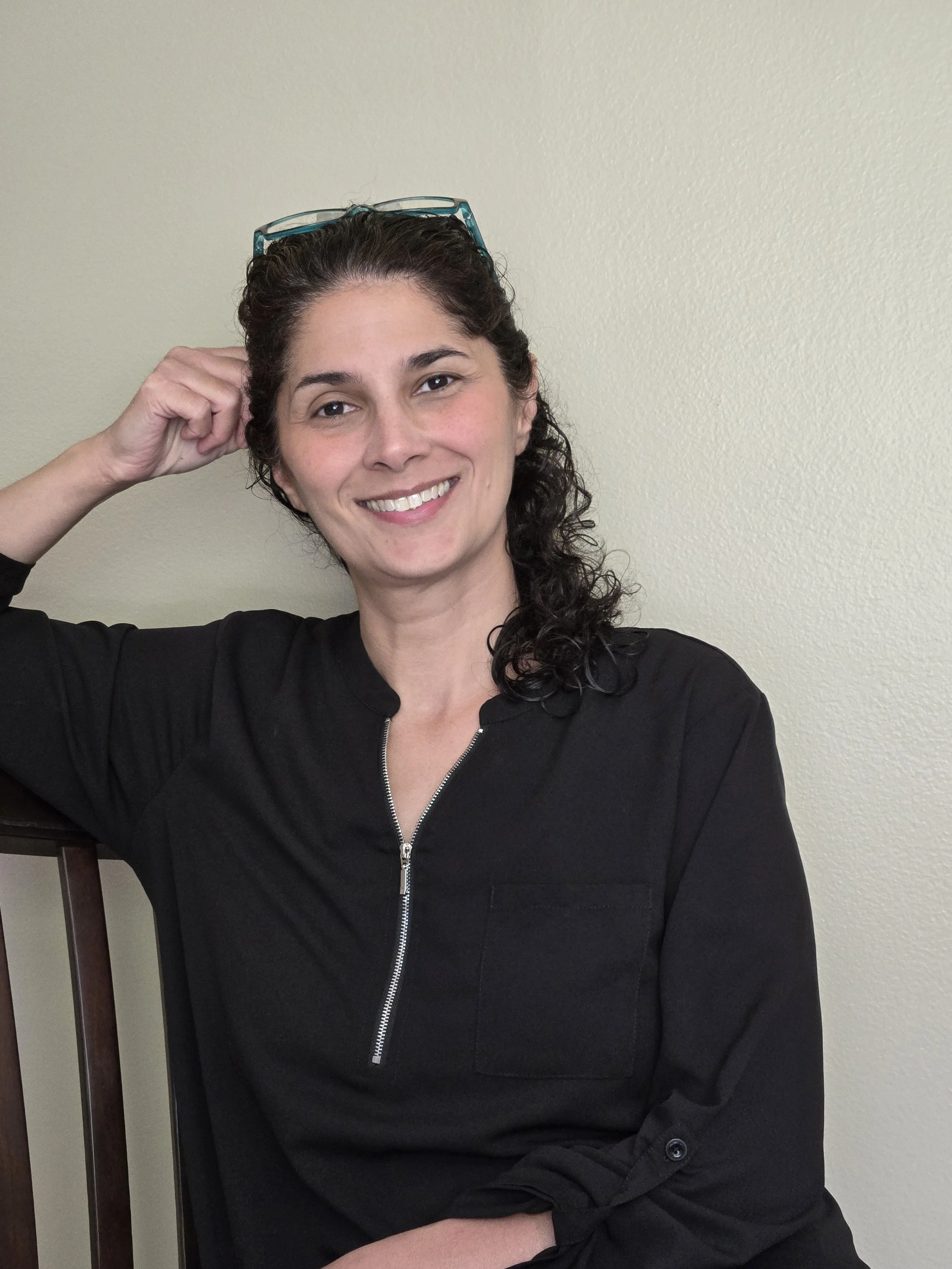A warm and compassionate psychologist offering virtual therapy in NY