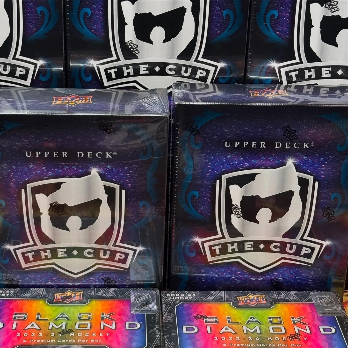 π£ $1 CUP BREAK GIVEAWAY π£
The legendary 23/24 The Cup is BACK in stock — and one lucky winner is getting into the break for just $1 this Friday at 4PM CT! π₯
To enter:
	1.	Follow @CrazyCardzCo on Instagram & Whatnot
	2.	Comment your What