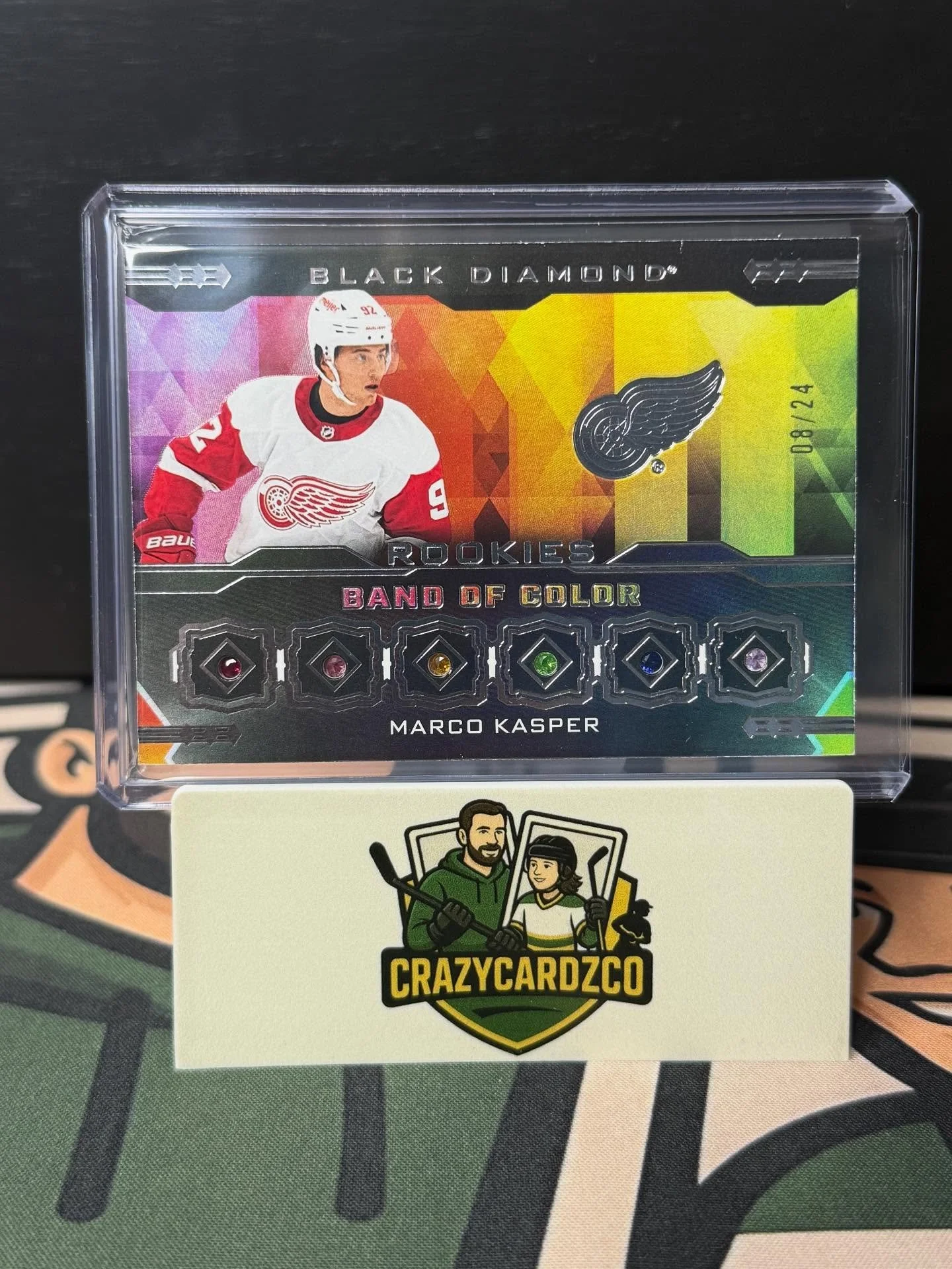 HolyMacaroni π₯΅ Yesterday’s break brought HEAT across the board…
π₯ Black Diamond
π₯ Ultimate
π₯ Game Used
Big pulls. Big patches. And we’re just getting started…
TODAY at 11AM CT we’re live with the brand new
β¨ 2023