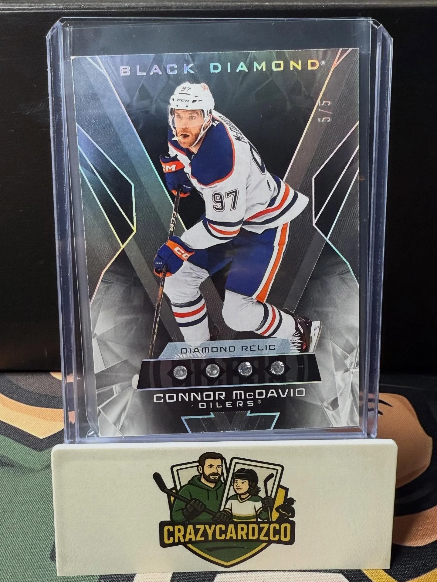 Back in the evening tonight! 🌙🔥
First evening stream in a bit and we&rsquo;re coming in hot.
$1 Random Teams on 24/25 Stature and 24/25 Ultimate.
⏰ 5:30 PM CT
Let&rsquo;s have some fun &mdash; see you tonight!
#CrazyCardzCo #HockeyCards #WhatnotLiv