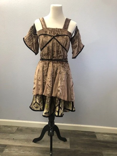 velvet renaissance  front 