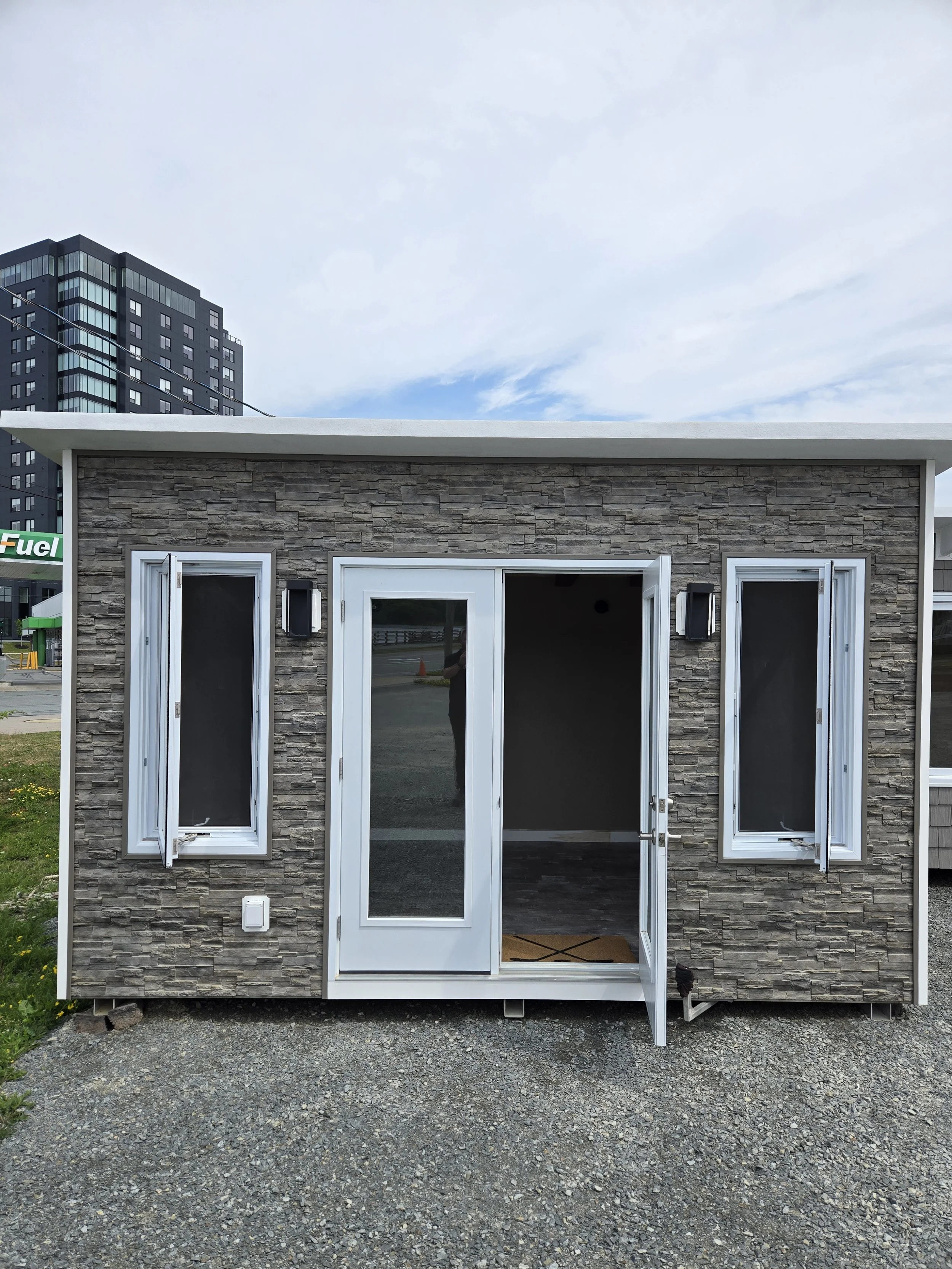 10 x 14 Backyard Office Demo Suites