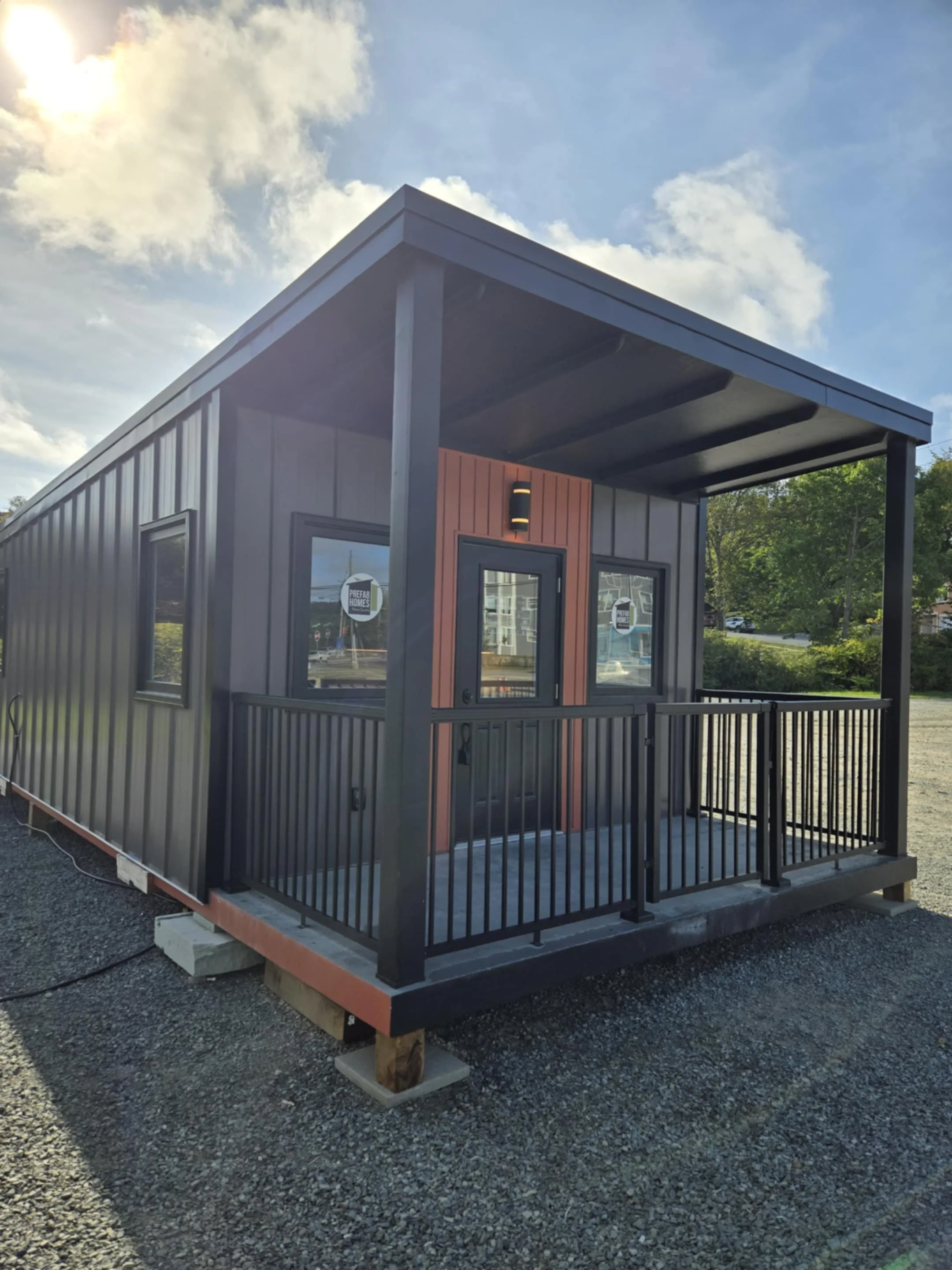 14 x 28 Model Suite