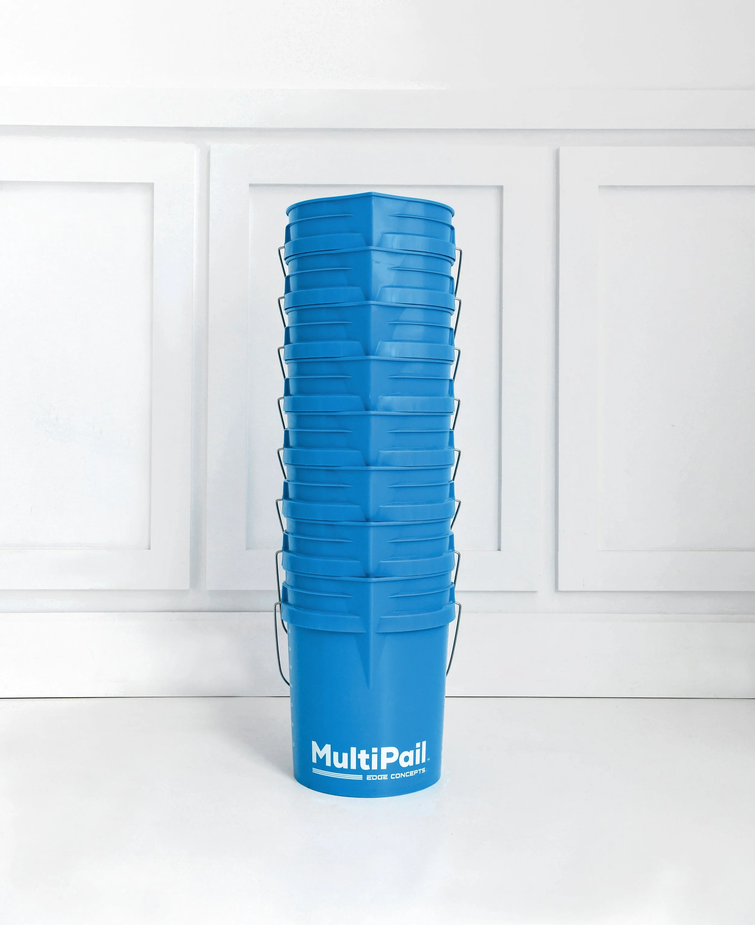 ART.MultiPail_ProductHero_Stack8Front_EdgeConcepts_01(267)_RGB.jpg