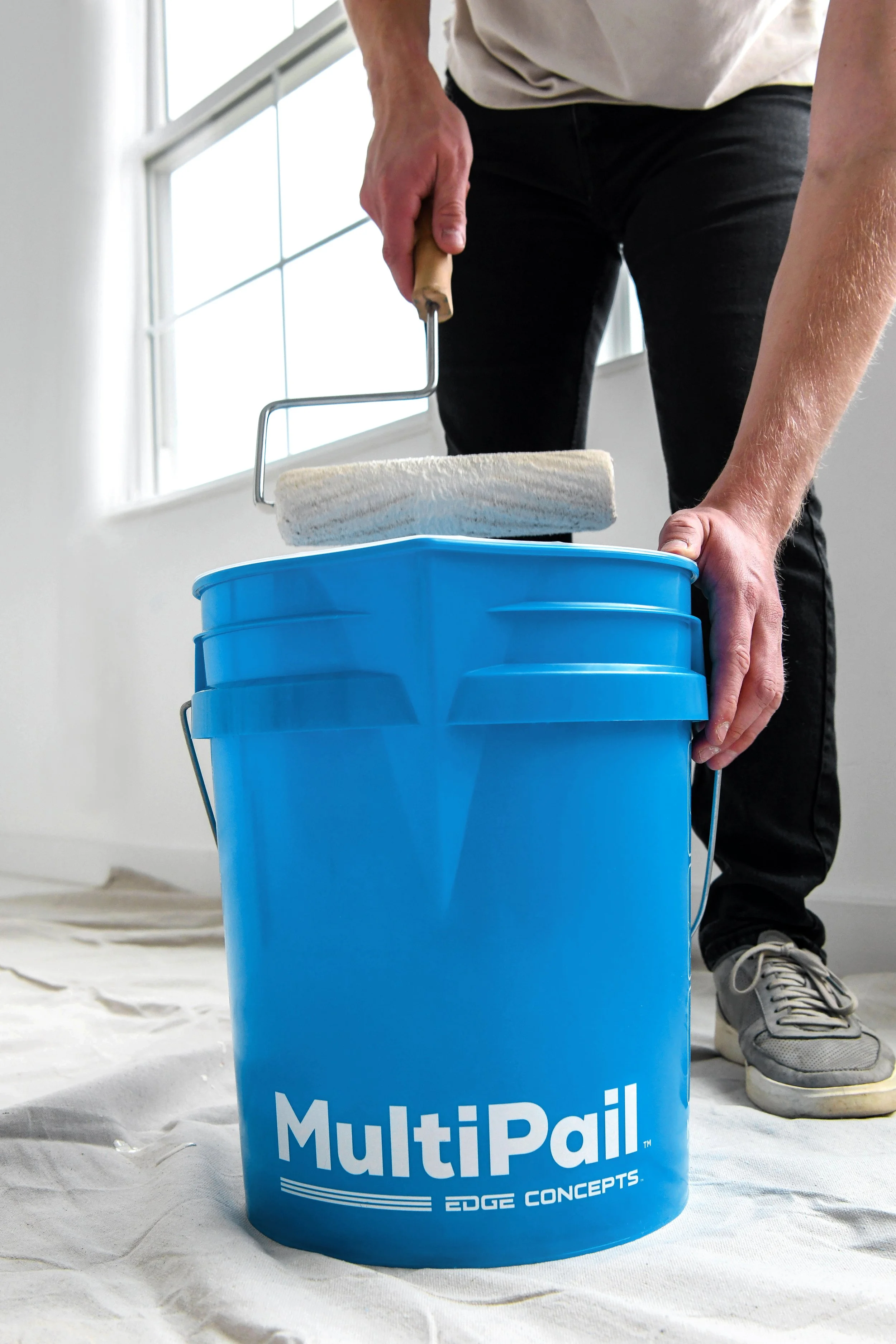ART.MultiPail_ProductInUse_Paint&Liner_EdgeConcepts_09(171)_RGB.jpg