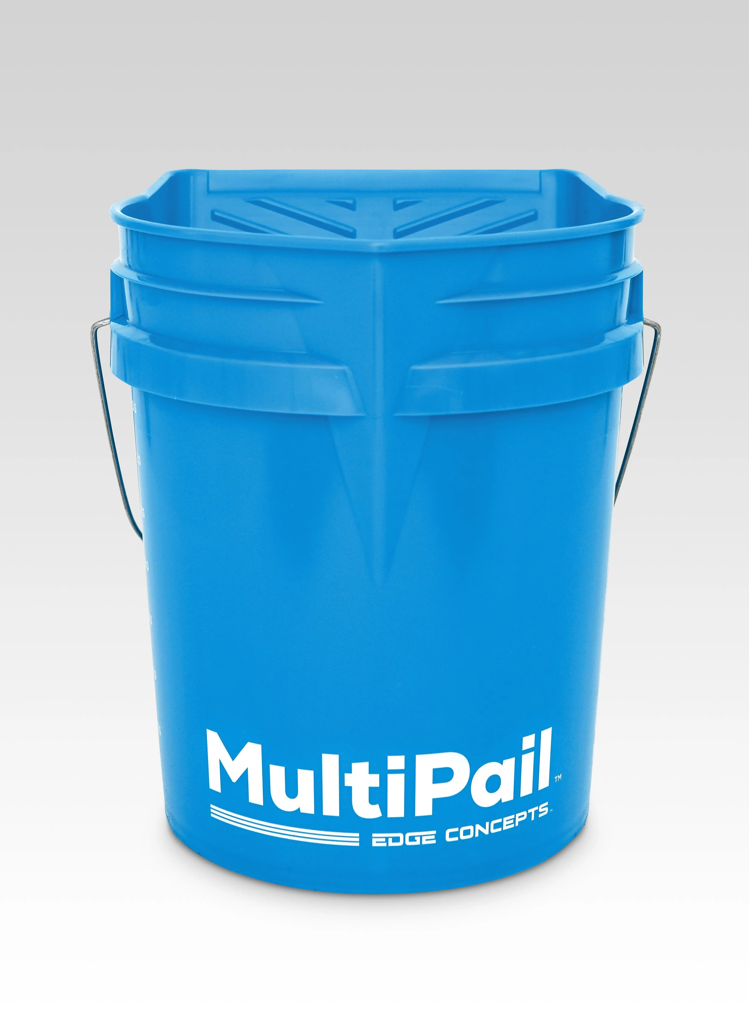 ART.MultiPail_ProductISO_Front_EdgeConcepts_01(1)_GrayGradientBackground_RGB.jpg