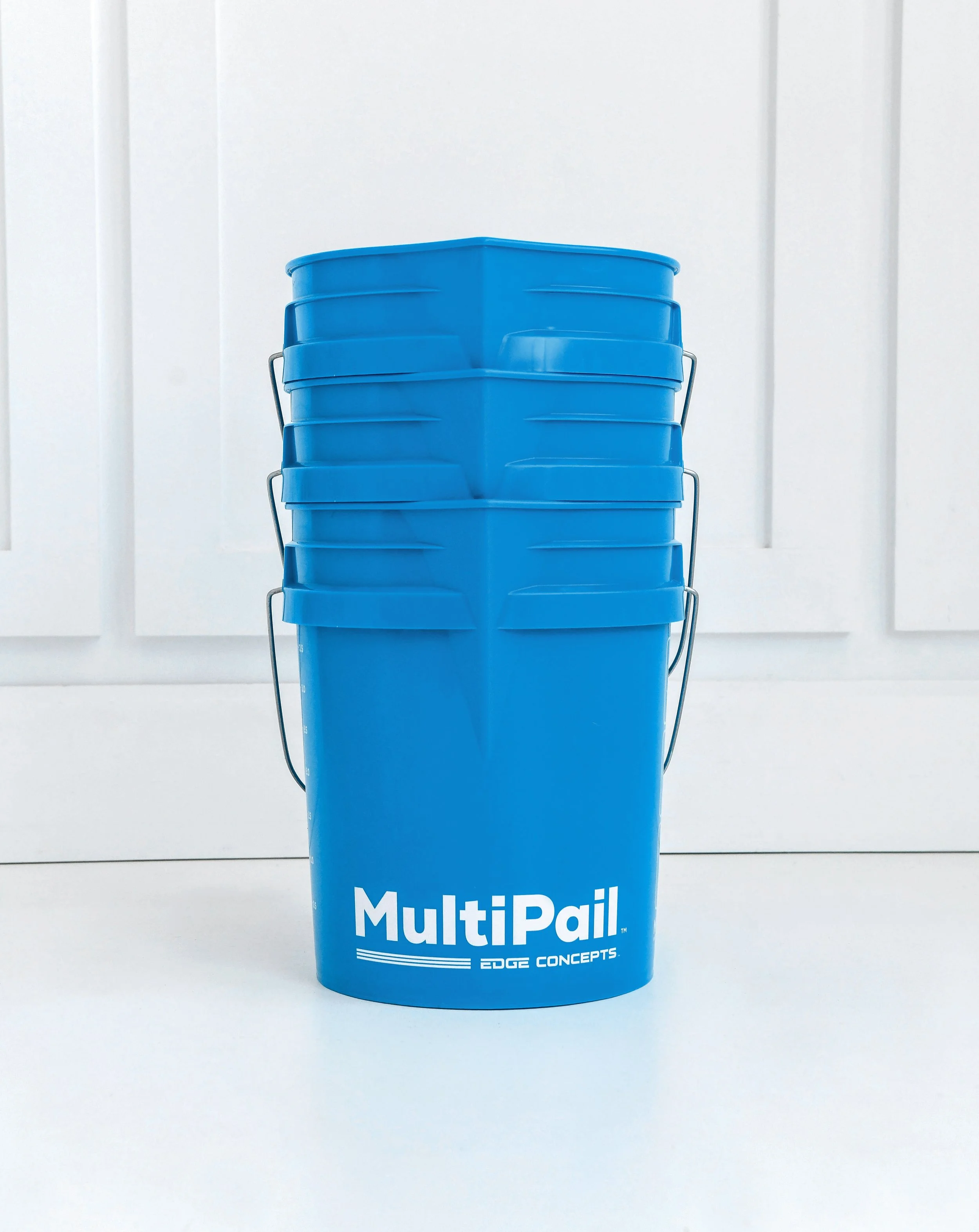 ART.MultiPail_ProductHero_Stack3Front_EdgeConcepts_01(49)_RGB.jpg