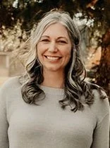 A veteran homeschool mom who is creating homeschool curriculum for language arts. Sharing homeschool experiences with new homeschool families.