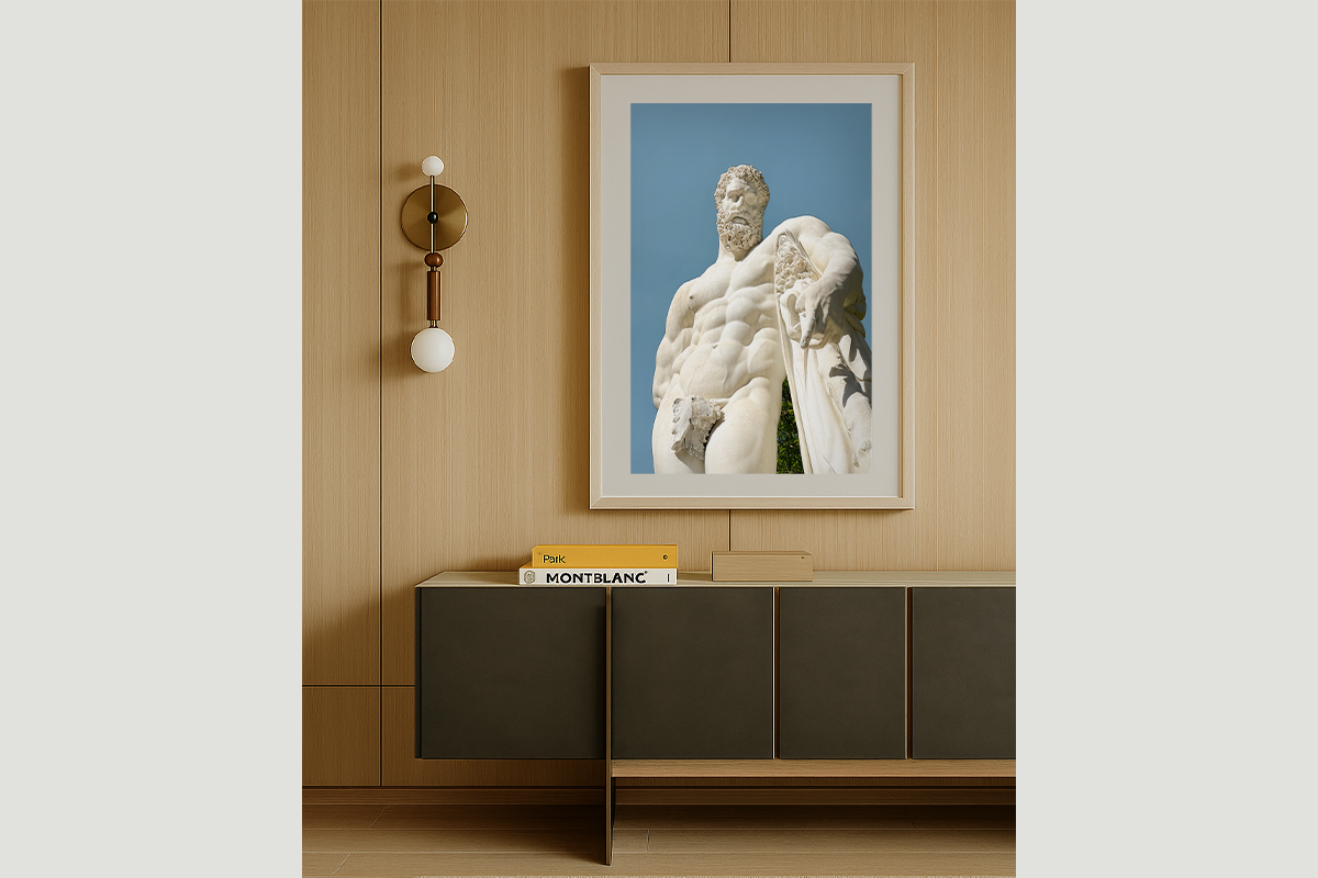 Eternal Strength – Versailles - In Situ.png