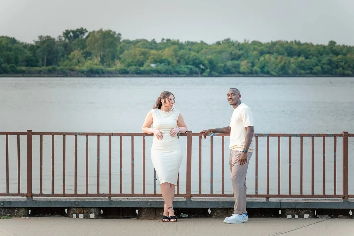 😍😍😍😍
#courthousewedding #justmarried #elopementlove #miniwedding #civilceremony #modernlove #marriedlife #intimatewedding #cityhallwedding #courthousebride #newlyweds #mrandmrs #loveandmarriage #postweddingphotos #marriedcouple #marriedvibes #ro
