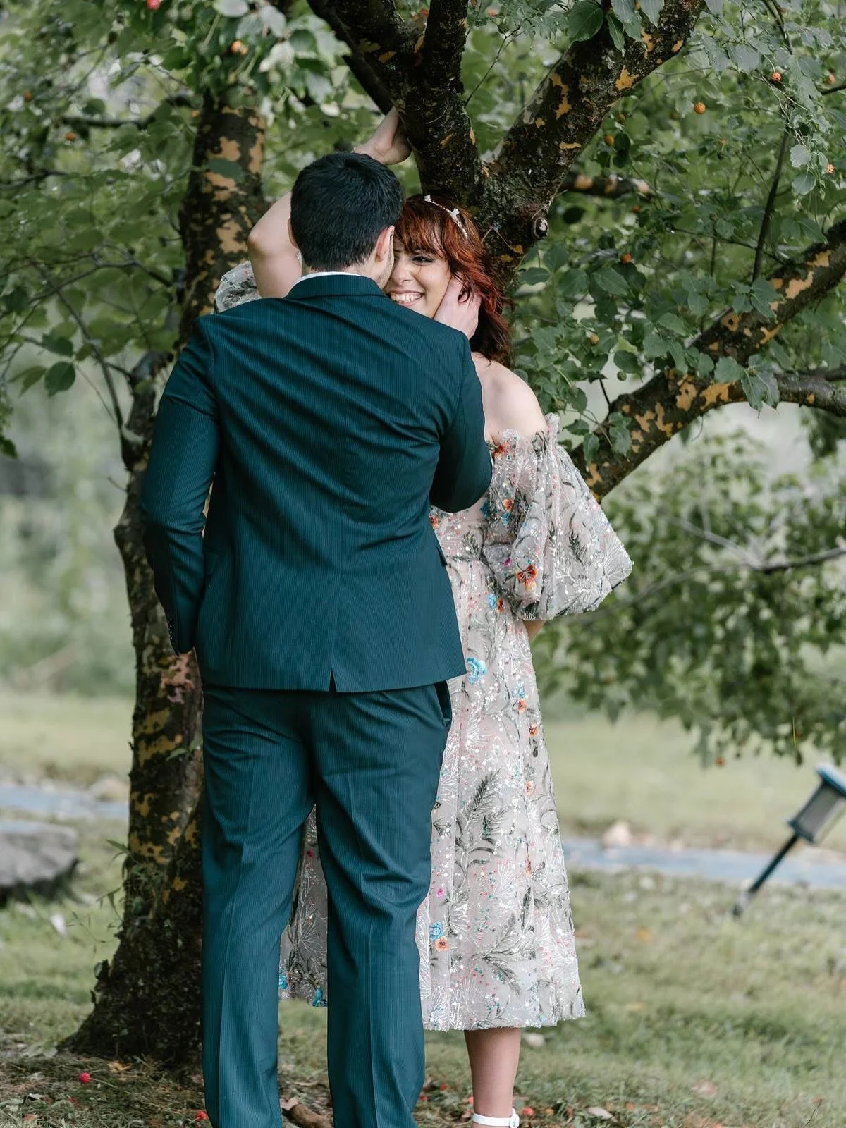 They were soooo fun to work with! ♥️💫
#minimony #intimatewedding #smallwedding #microwedding #justmarried #modernlove #elopementstyle #tinyweddingbiglove #weddingdaymagic #loveauthentic #mrandmrs #weddingceremony #romanticmoments #elopementp