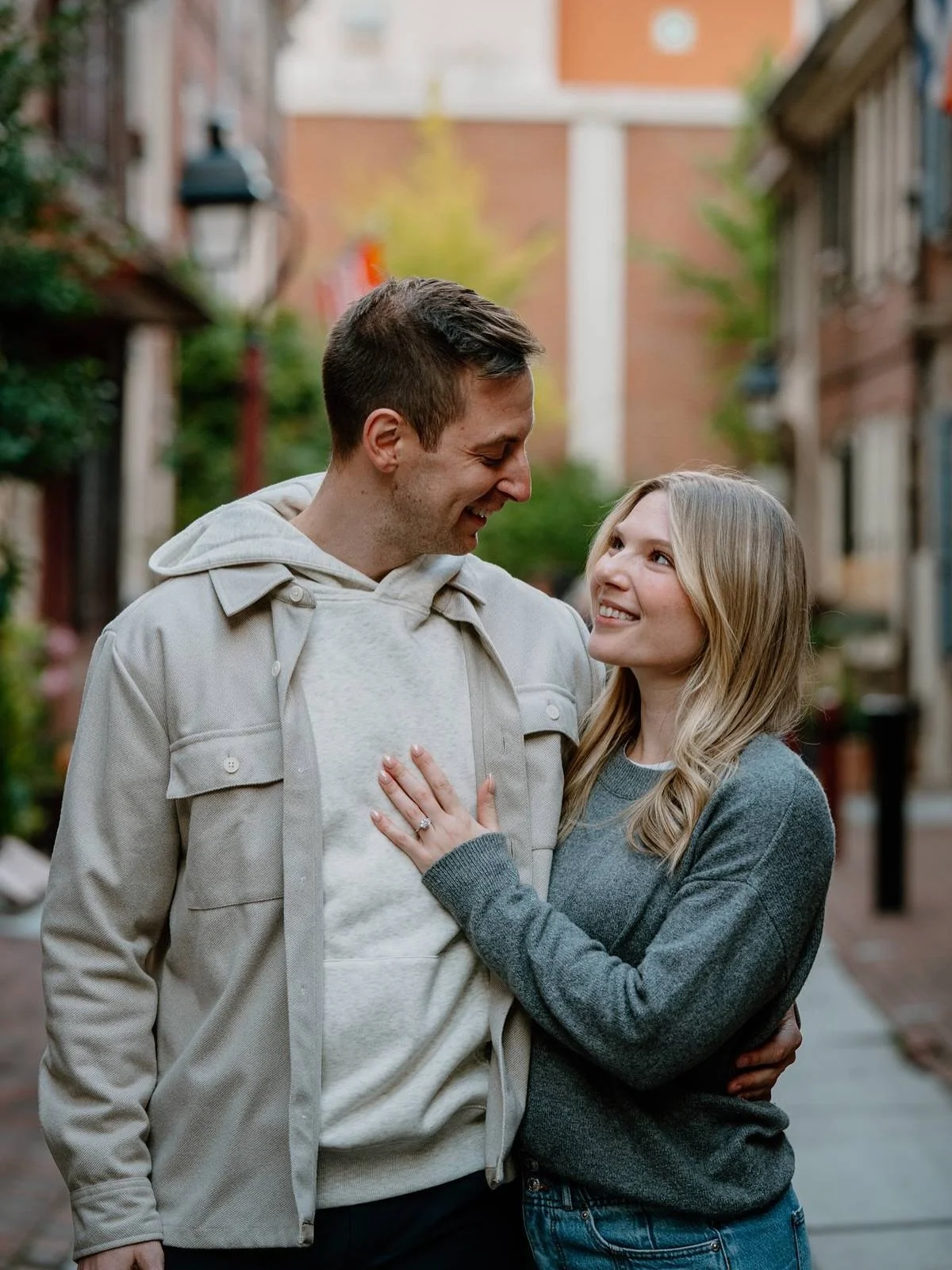Tyler and Mackenzie are both from Michigan and have been dating for 5 years. Tyler is a physician practicing internal medicine, and he and Mackenzie are on the east coast exploring three cities - one of which they'll soon move to as he begins a fello