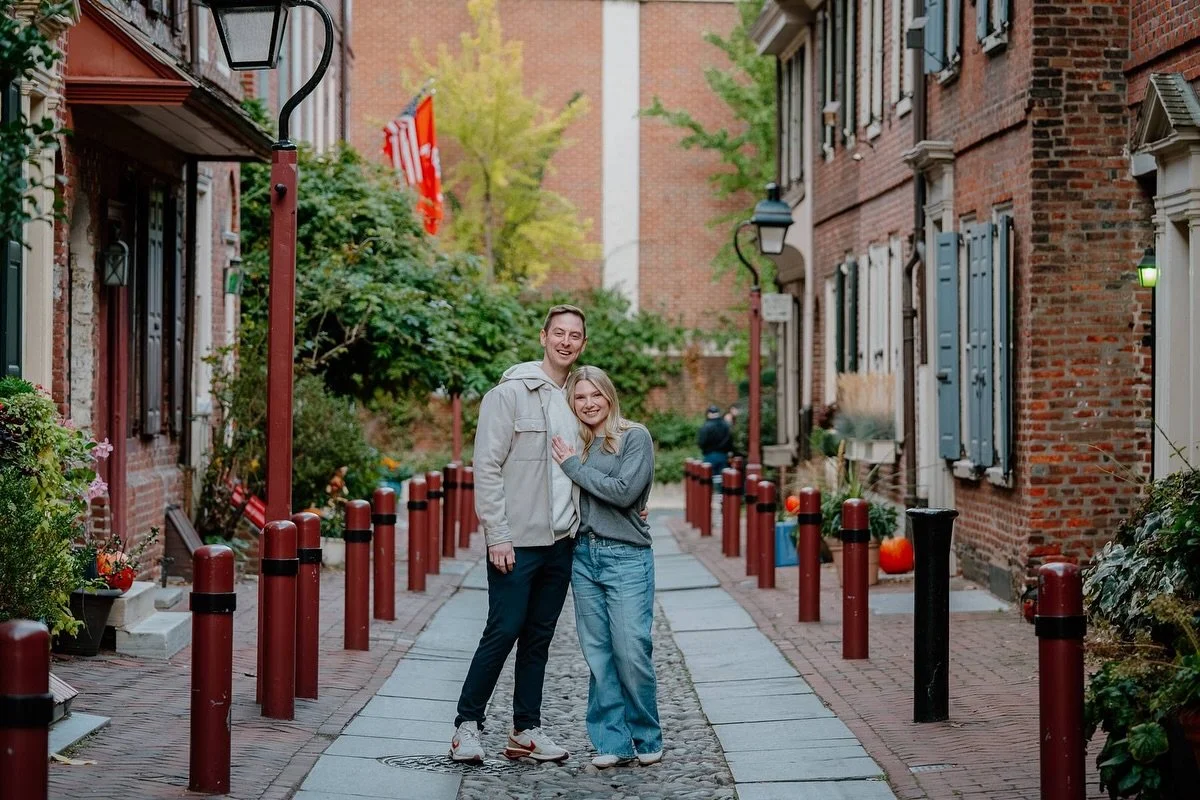&hearts;️ 

#elfrethsalley #phillyproposal #phillyengagement #engagedinphilly #phillylove #oldcityphilly #historicphilly #phillyphotographer #phillyphotography #proposalphotography #proposalstory #justengaged #shesaidyes #engagementvibes #lovestory #