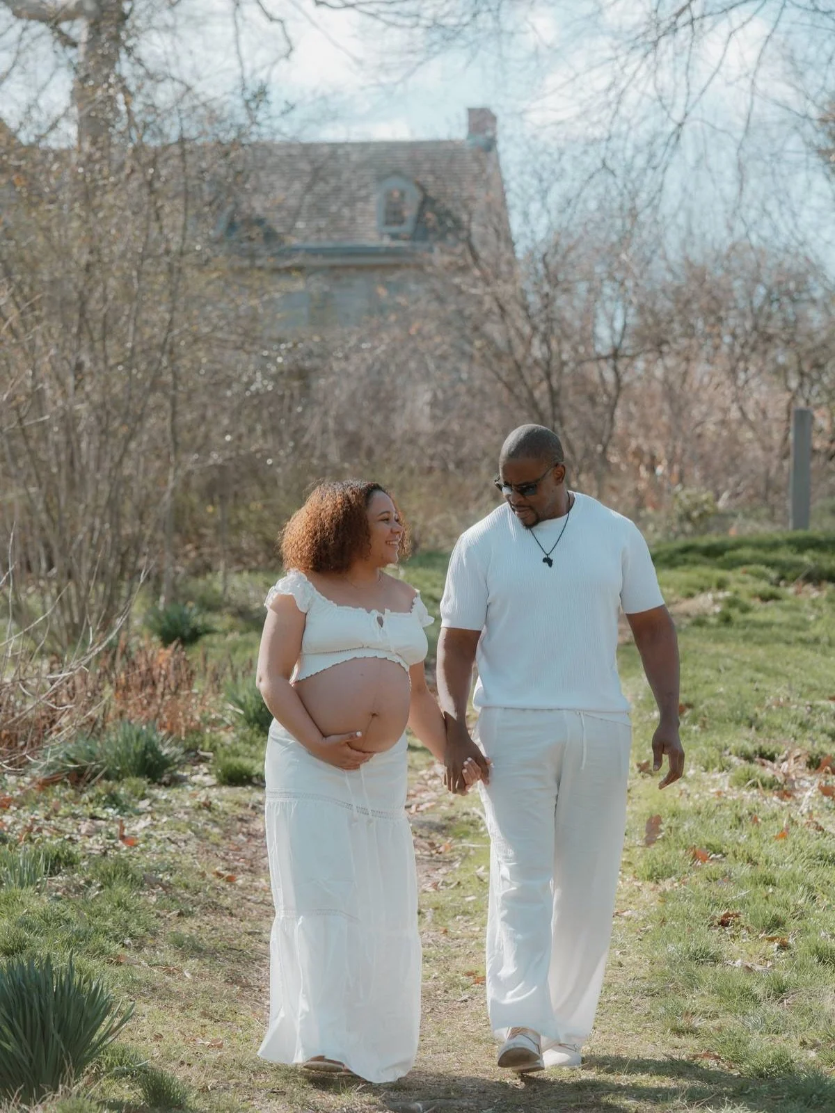 warm light, full hearts 🌅

#maternityphotoshoot #maternityphotographer #portraitphotographer #phillyphotographer #pregnancyglow