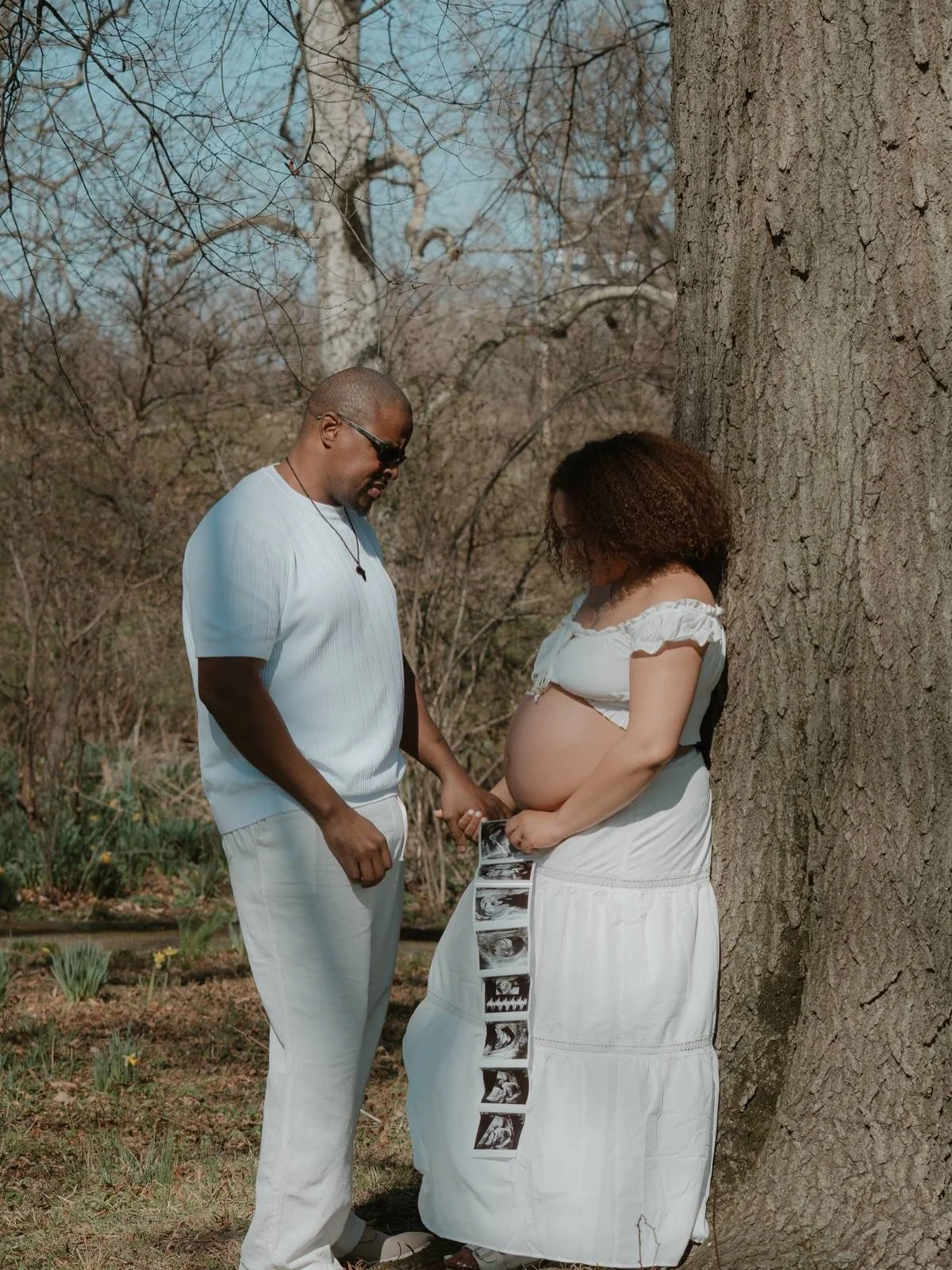 All this love 🥰 

#maternityphotoshoot #maternityphotographer #portraitphotographer #phillyphotographer #pregnancyglow