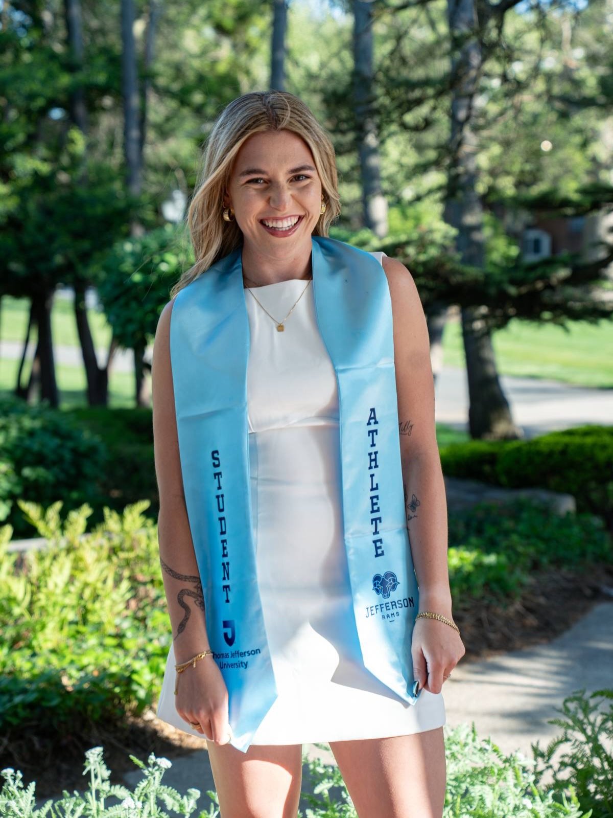 Student. Athlete. Graduate.

The title may have changed, but the discipline, resilience, and determination that got her here will carry her far beyond campus.

#GraduationPhotos
#CollegeGraduation
#PhiladelphiaPhotographer
#SeniorPortraitPhotographer