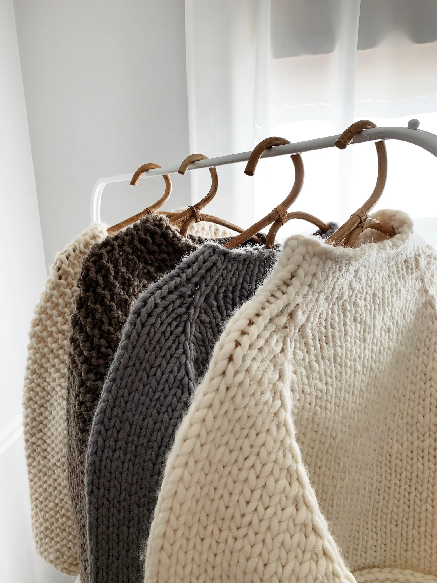 Gallant Sweater Knitting Pattern — Caidree
