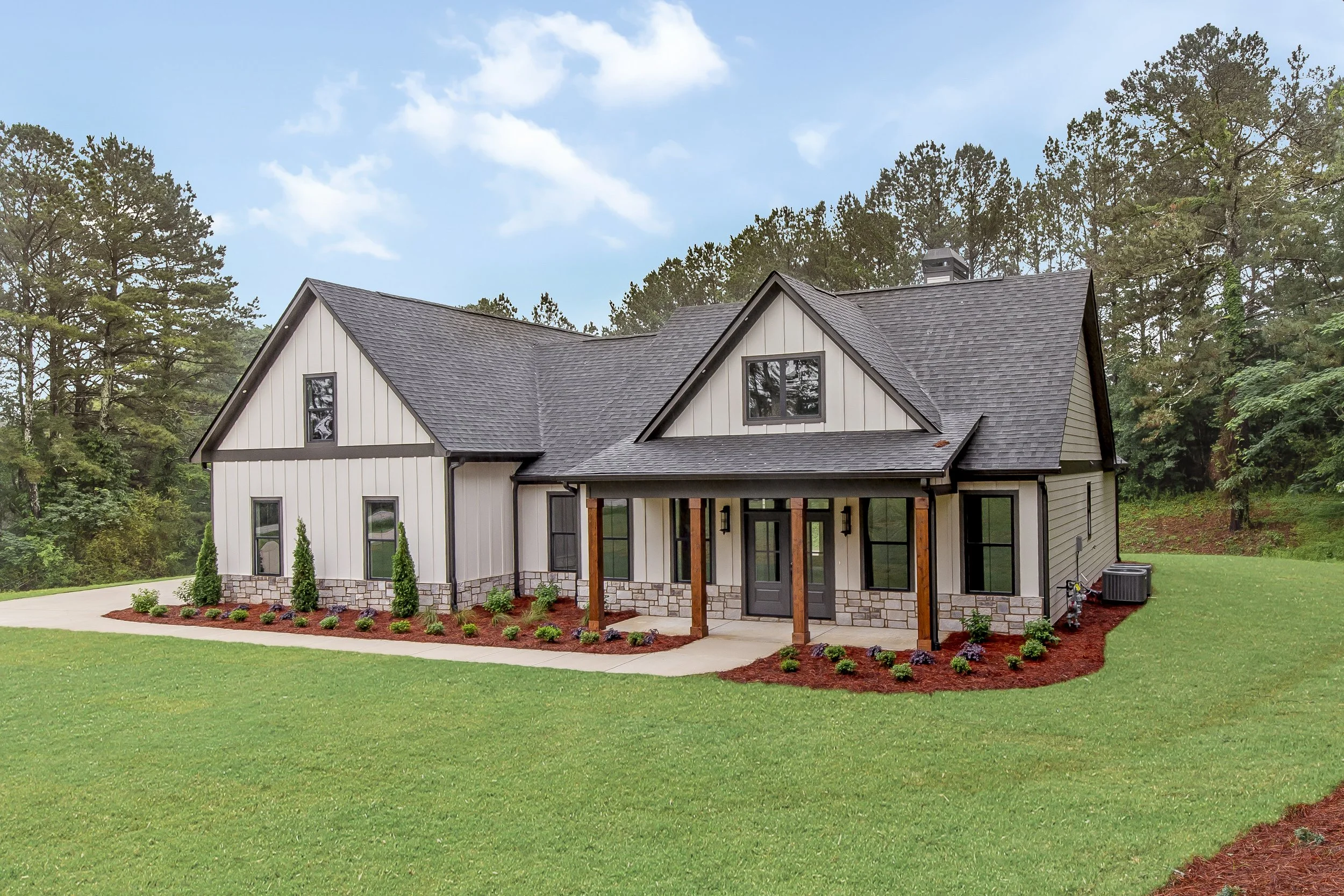 4352 Cedarcrest Rd - High Res-4.jpg