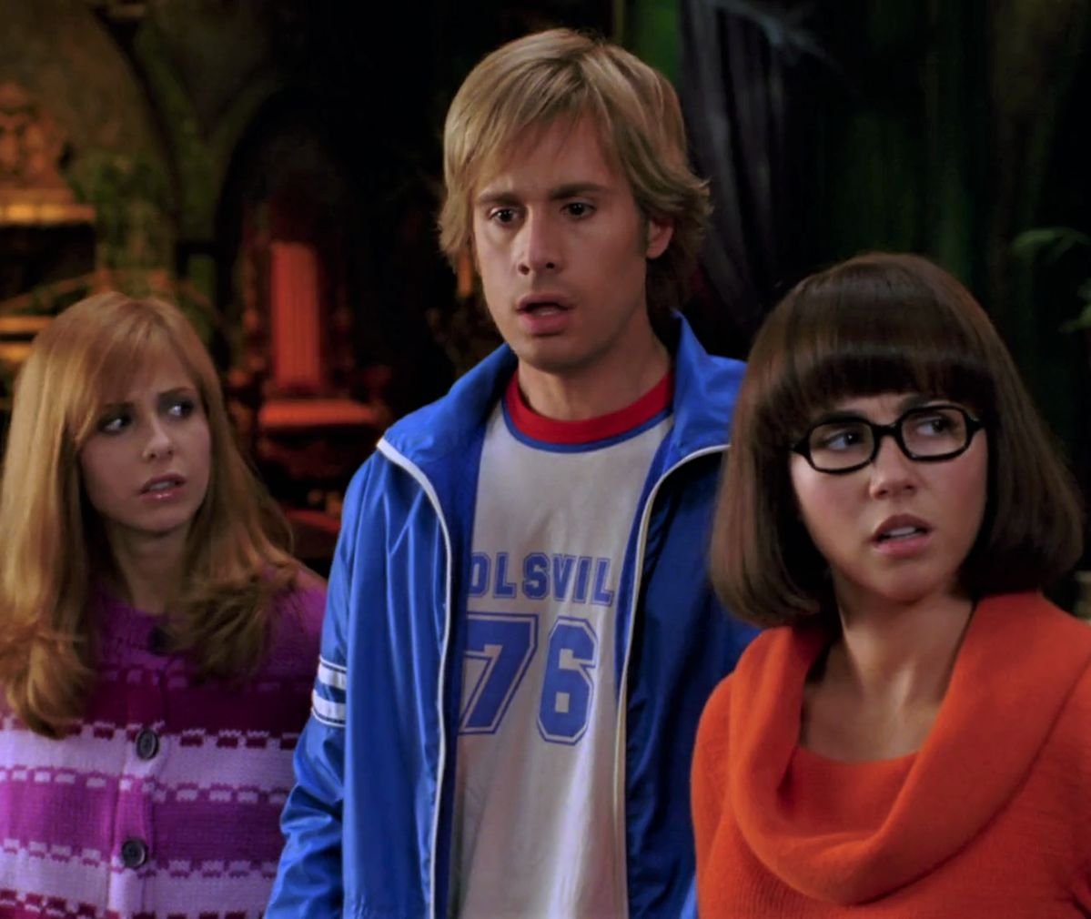 Antagony Aunties: Help! My Boyfriend Wants a Threesome. My Friends Are Horrified. I’m Somewhere in Between