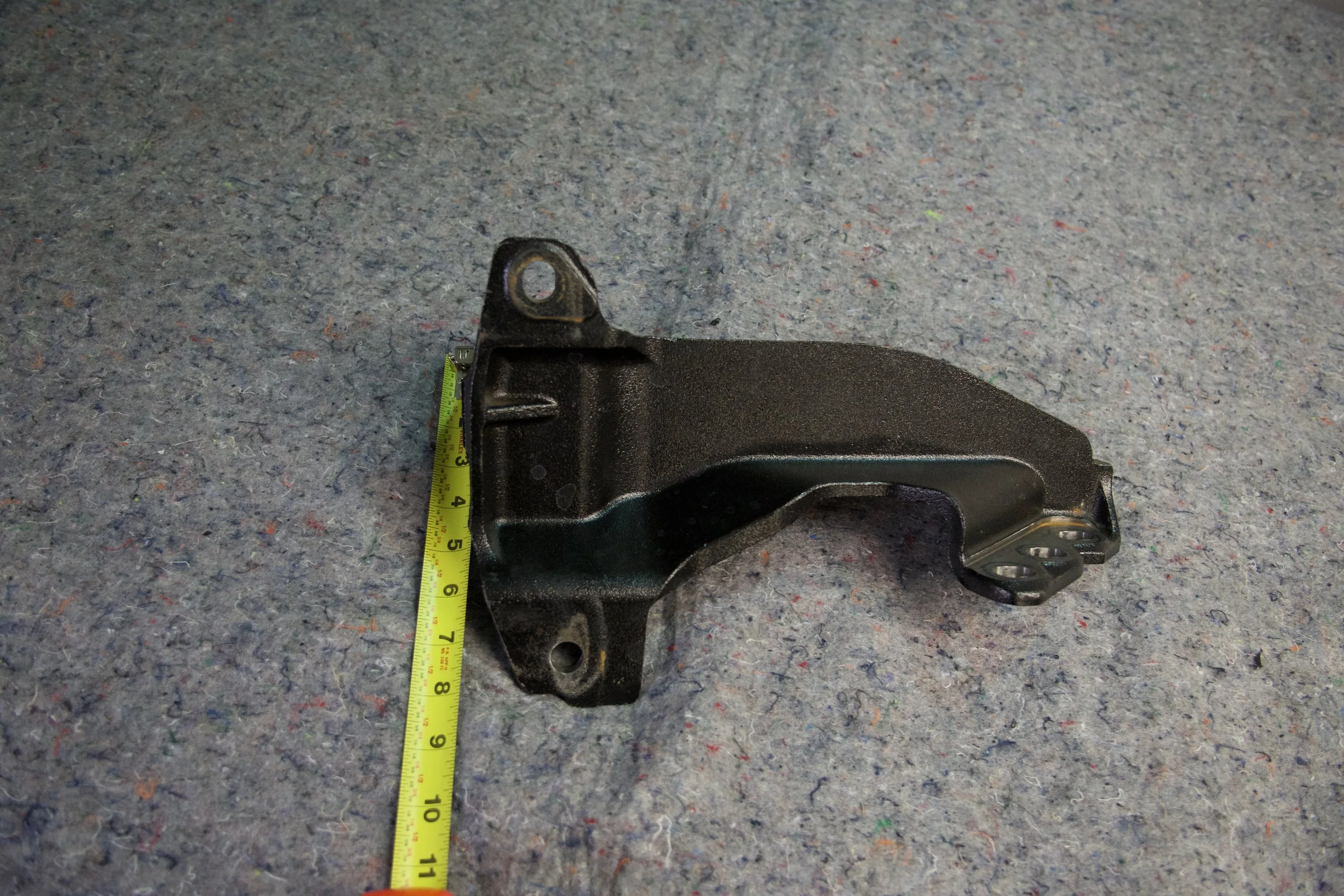 2017-2025 Ford F250/F350 Super Duty Track Bar Mount PN JC3C-3A094-AA