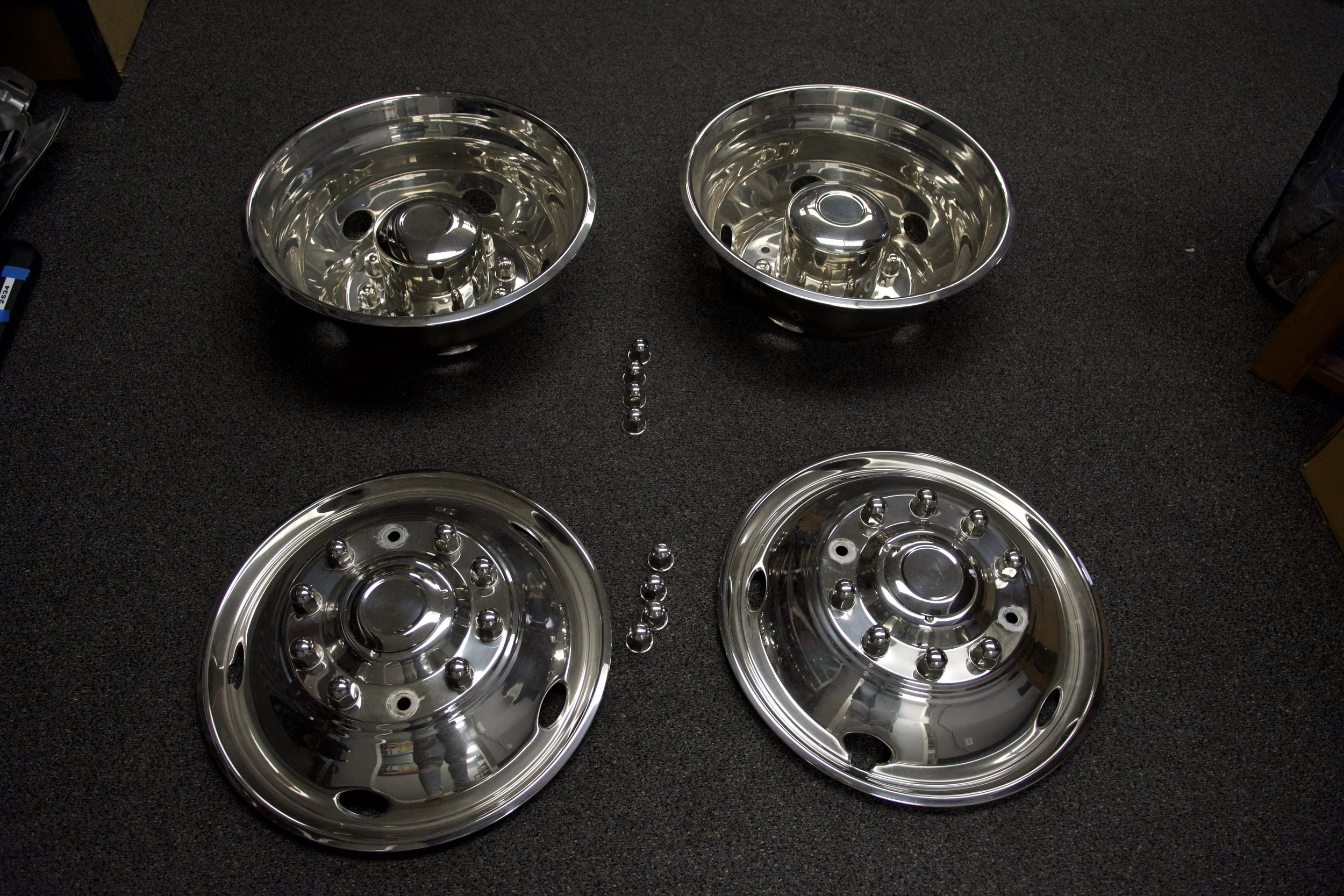 F450, F550 & F600 polished wheel simulators for 19.5-inch wheels
