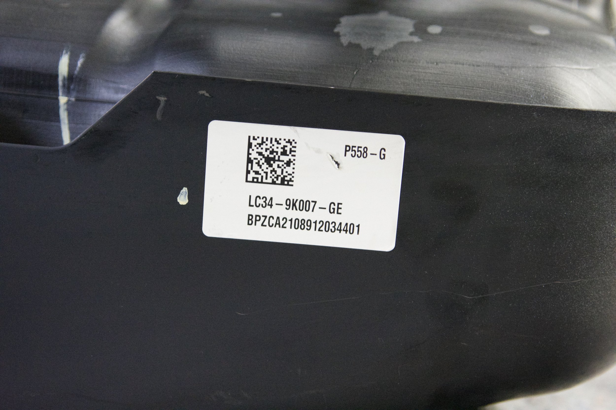 OEM Ford AFT Fuel Tank LC34-9K007-GE for F-350 F-550 Super Duty