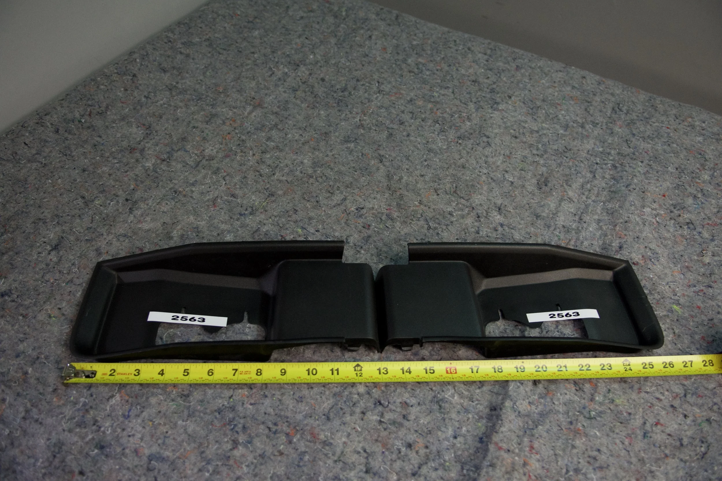 2020–2022 Ford Super Duty F250/F350 Tow Hook Bumper Filler Set – Right & Left Side