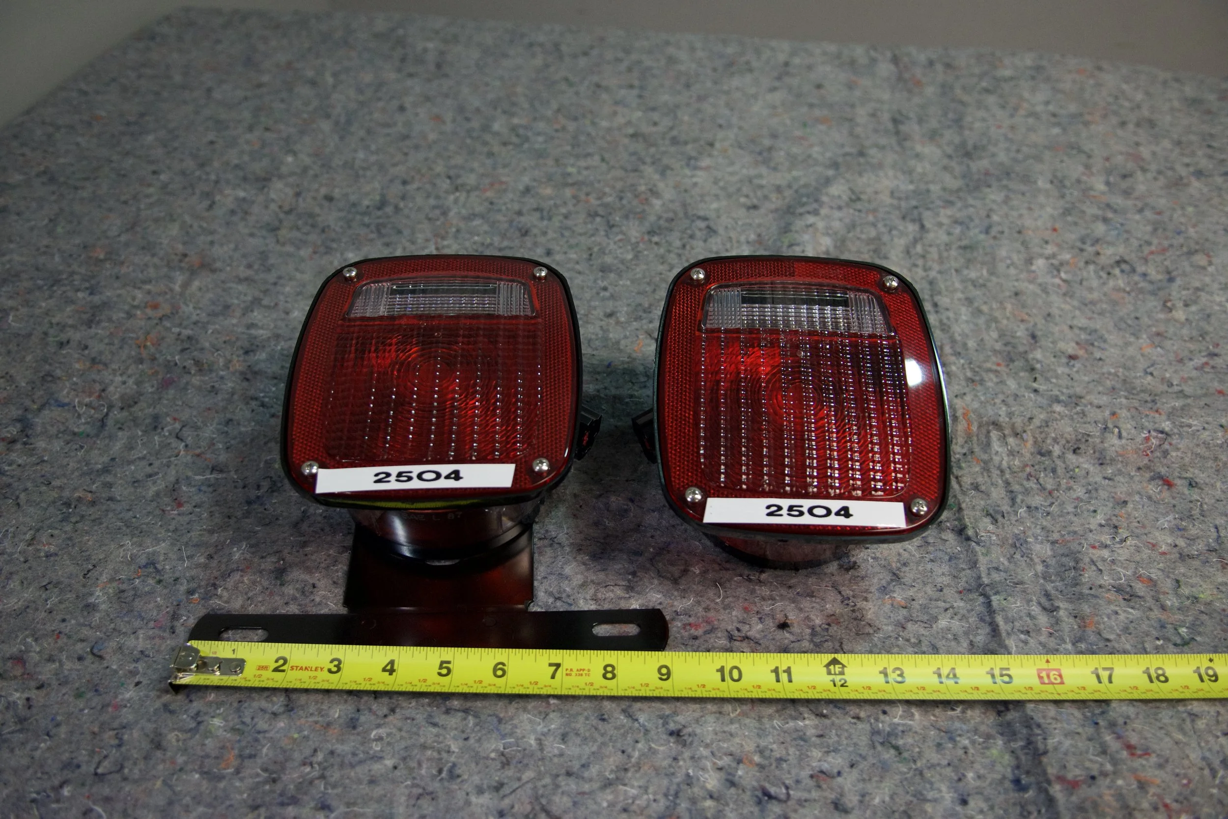 SuperBronco #2504 Grote Cab and Chassis Tail Light – OEM replacement rear light assembly for cab and chassis vehicles.