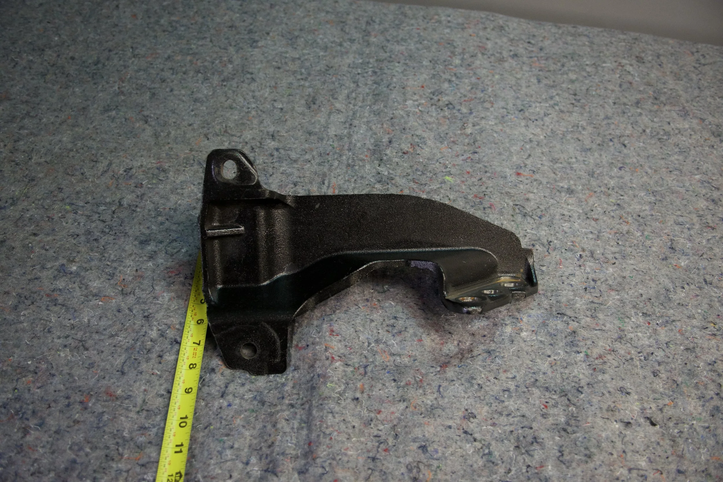 2017-2025 Ford F250/F350 Super Duty Track Bar Mount PN JC3C-3A094-AA (Copy)