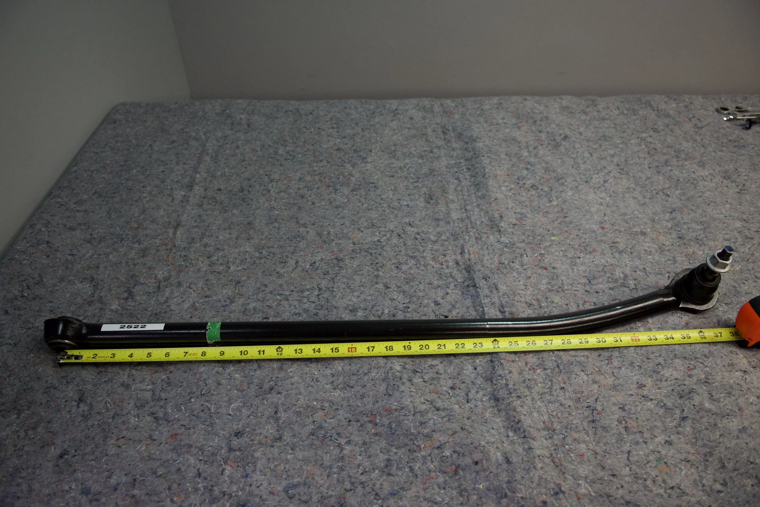 OEM 2020–2024 Ford F-250/F-350 Track Bar – Super Duty Suspension Alignment Component