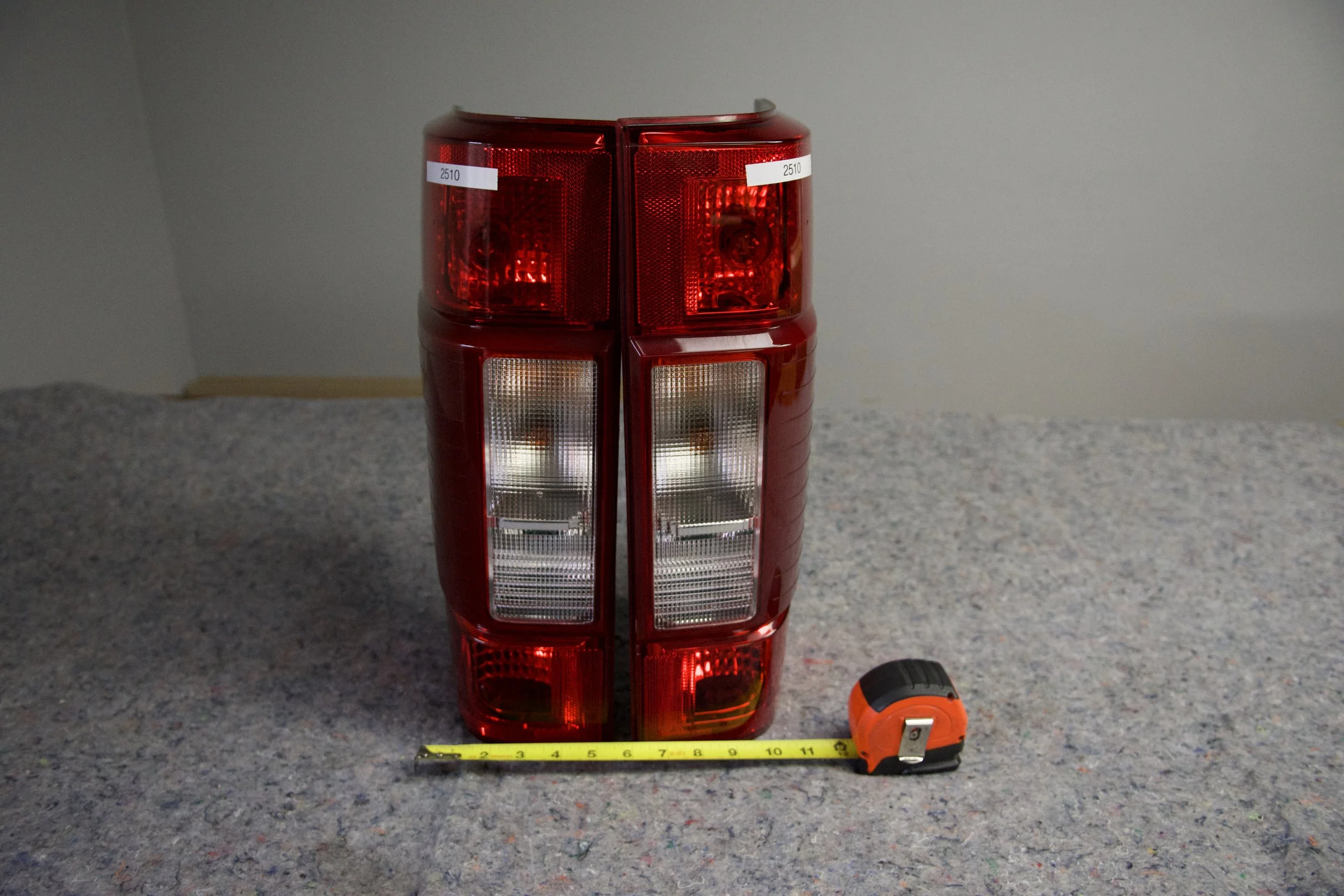 OEM 2020–2022 Ford F-250/F-350 LH Driver Halogen Tail Light with BLIS – SB#2610