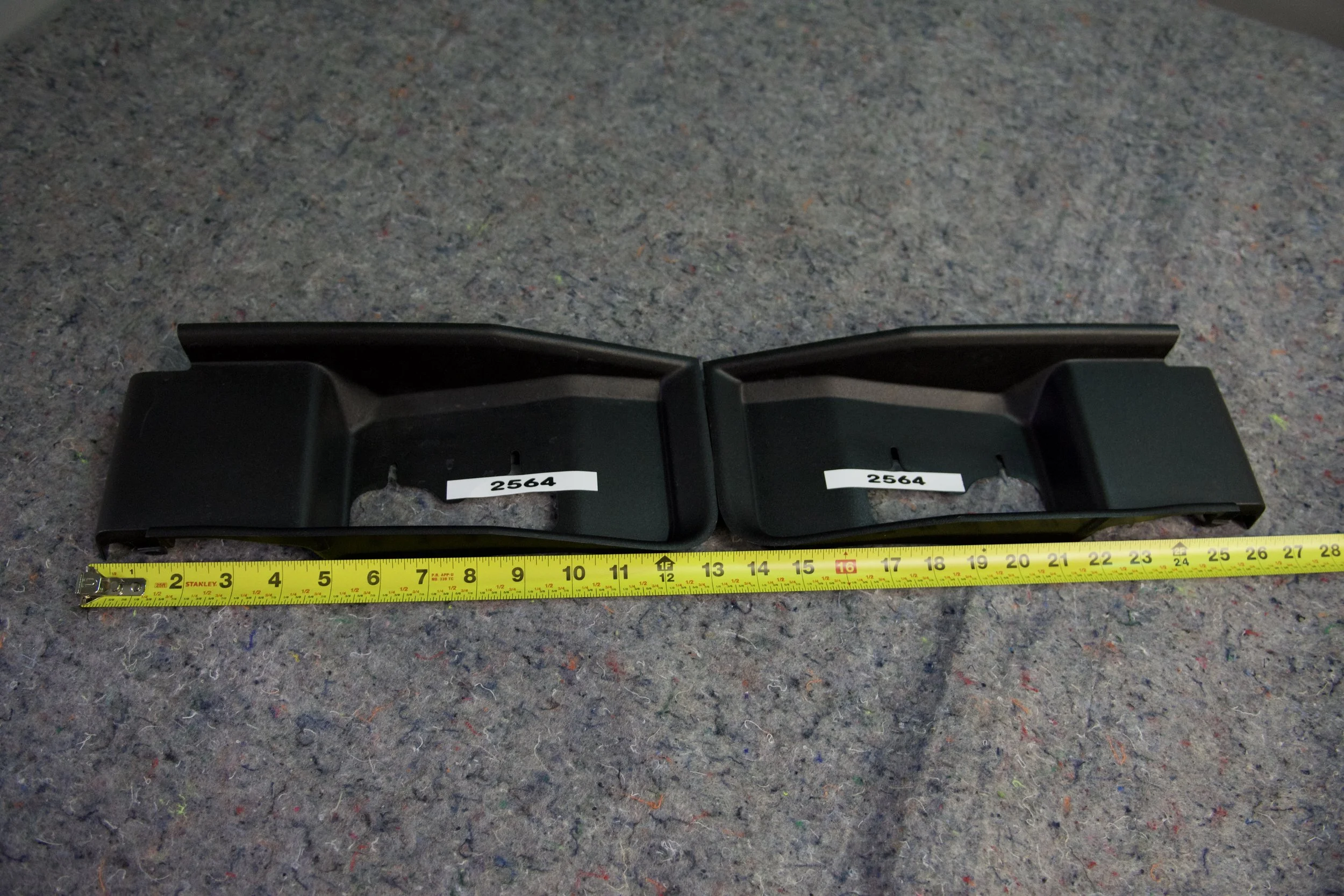 2020–2022 Ford Super Duty F250/F350 Tow Hook Bumper Filler Set – Right & Left Side (Copy)