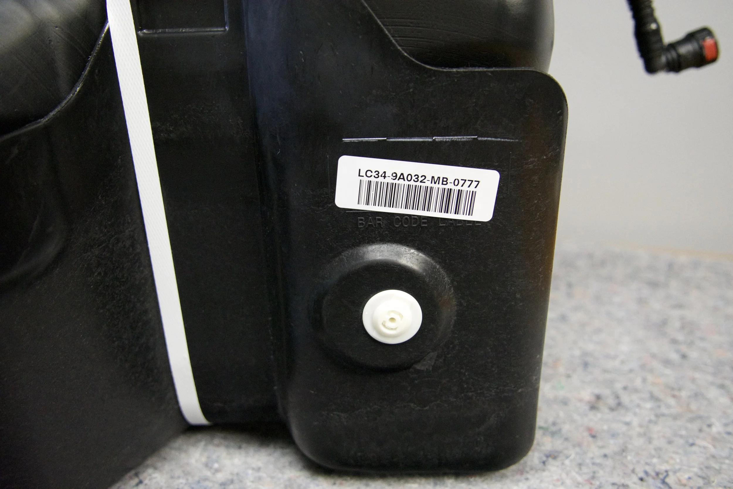 Ford Fuel Tank LC3Z-9002-S for F-250 F-350 Super Duty pickup