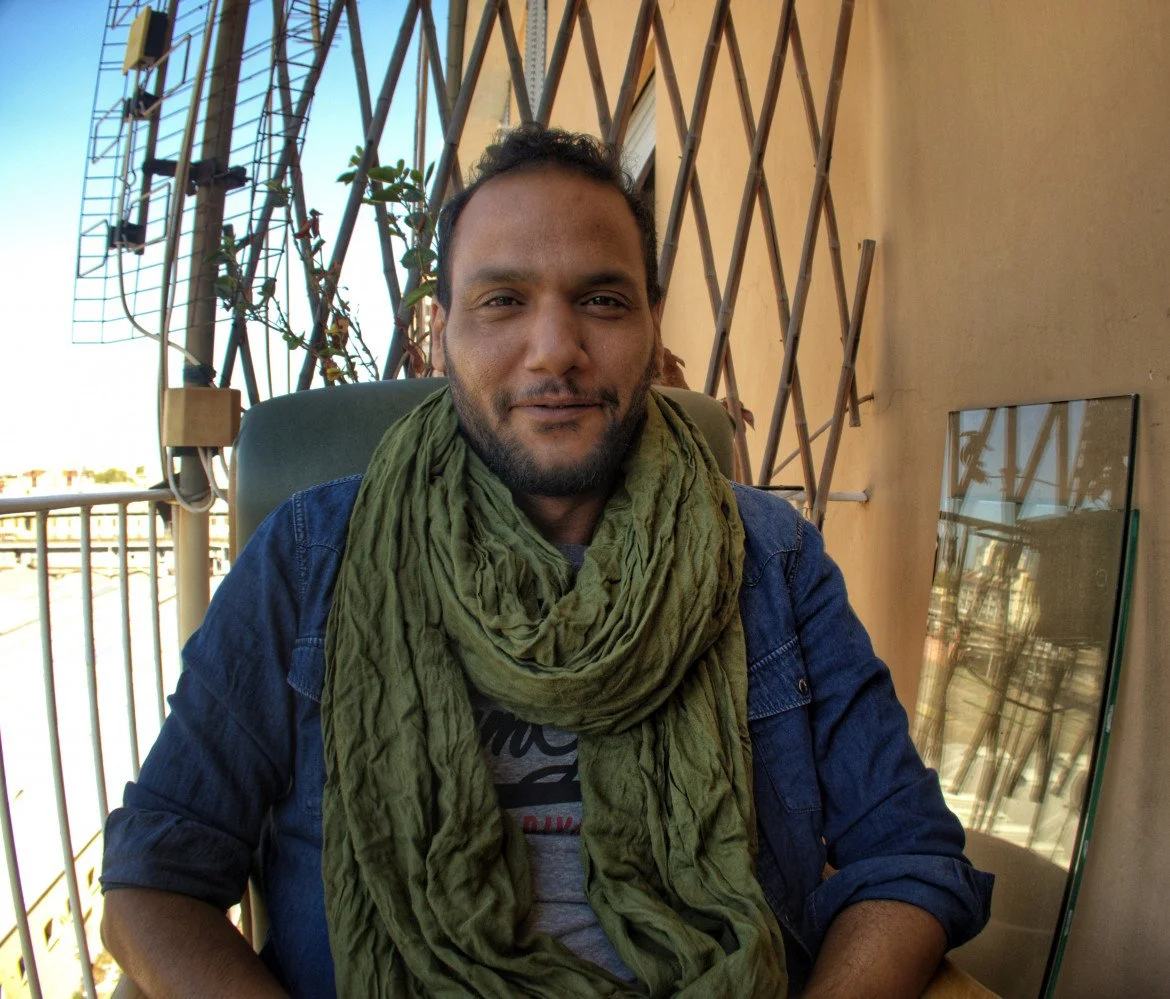 La storia di Mohamed Dihani, attivista costretto a esserlo.
