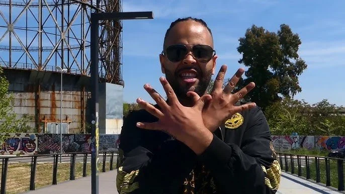 Intervista a Luca Neves, musicista e chef.