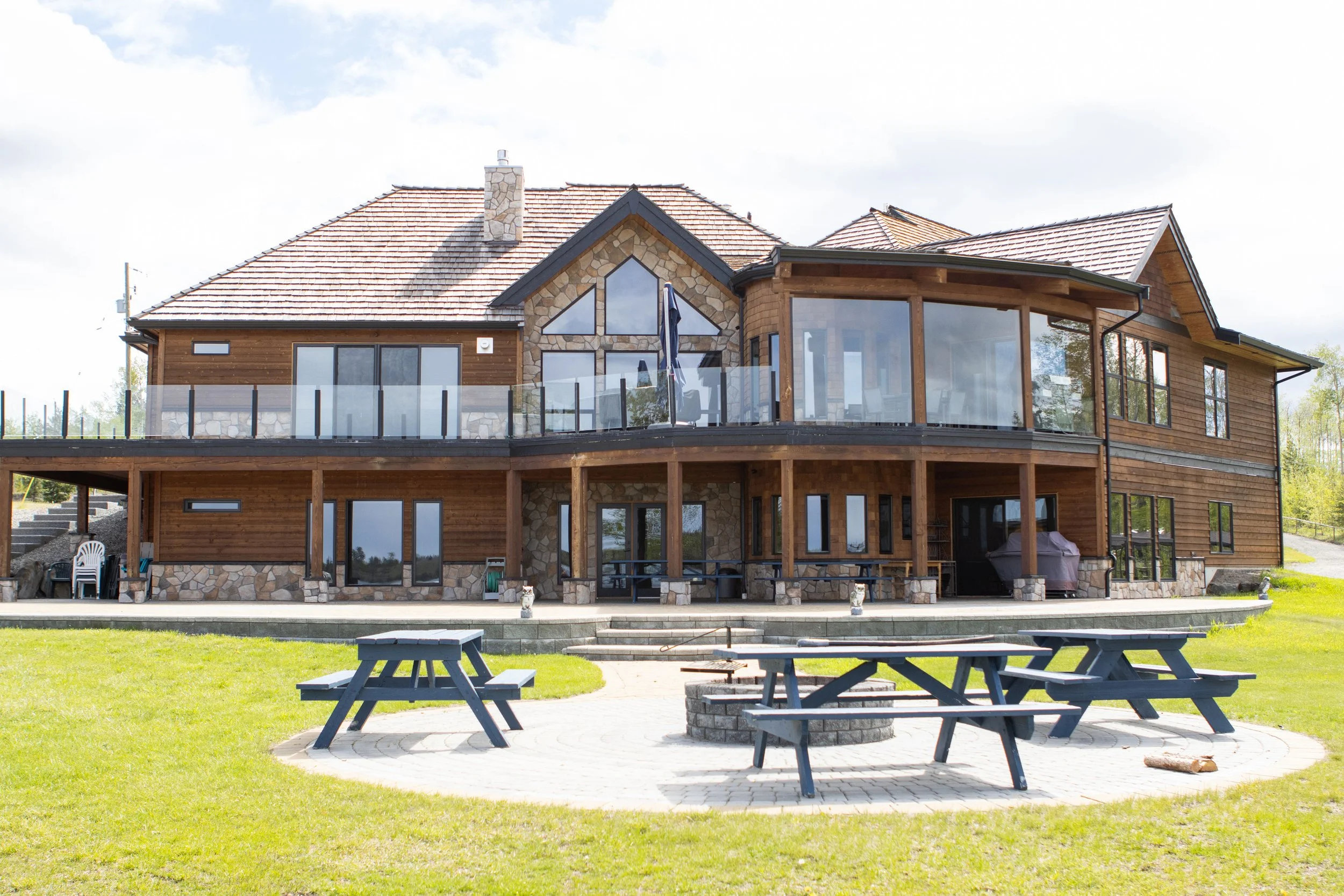 Custom Wilderness Homes BC - 100 Mile House Contractor