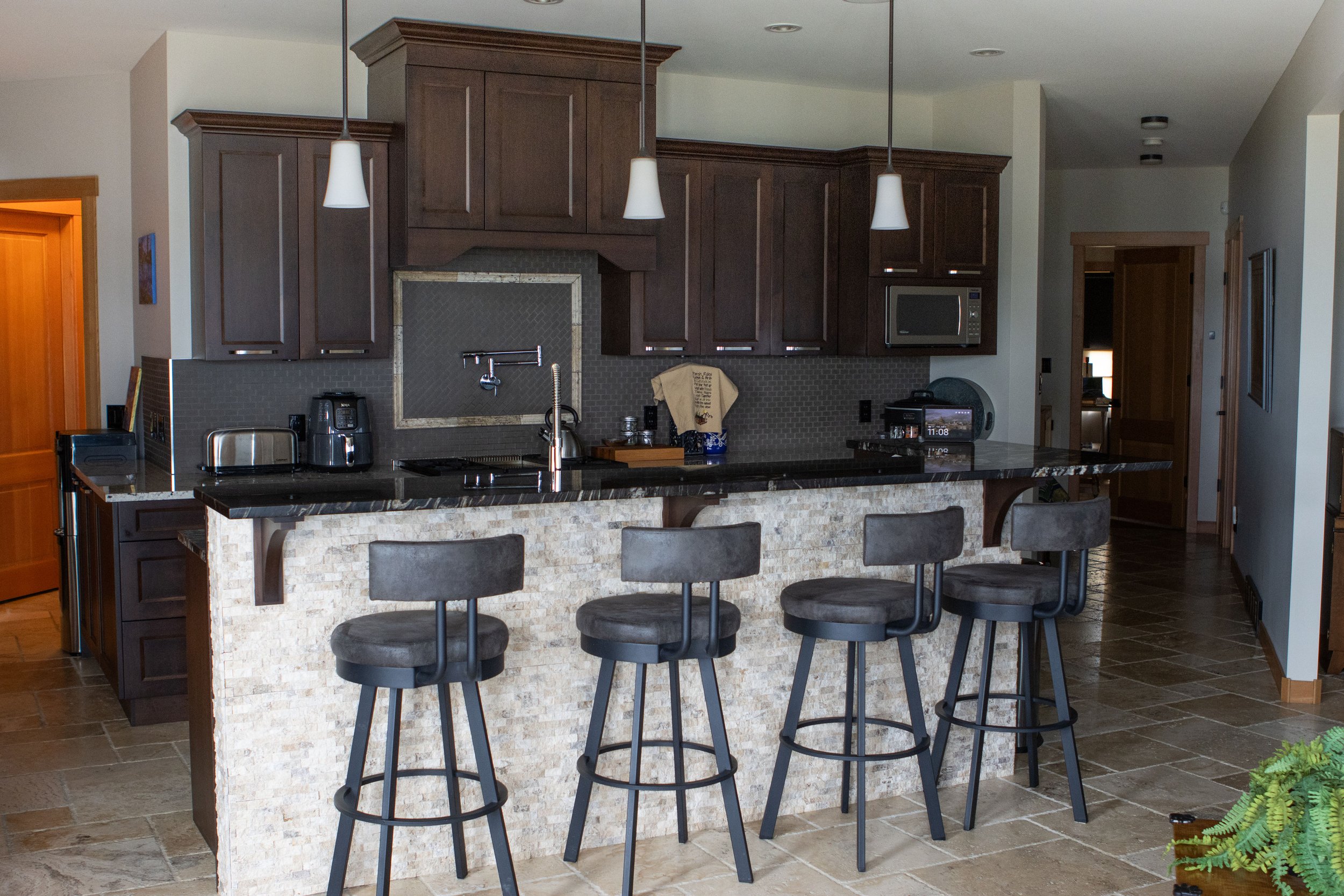 HousePhotos(84).jpg