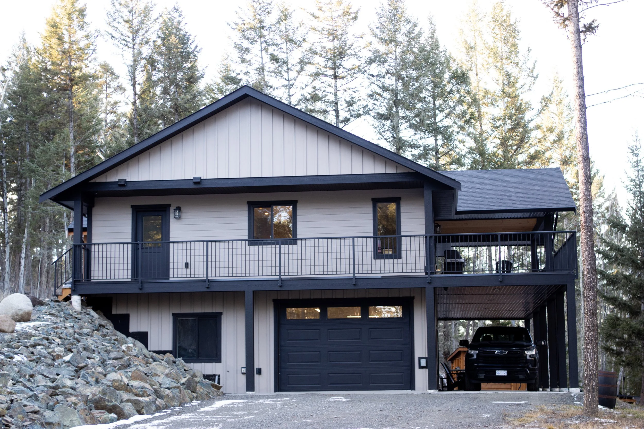 Lakeside Traditional 472