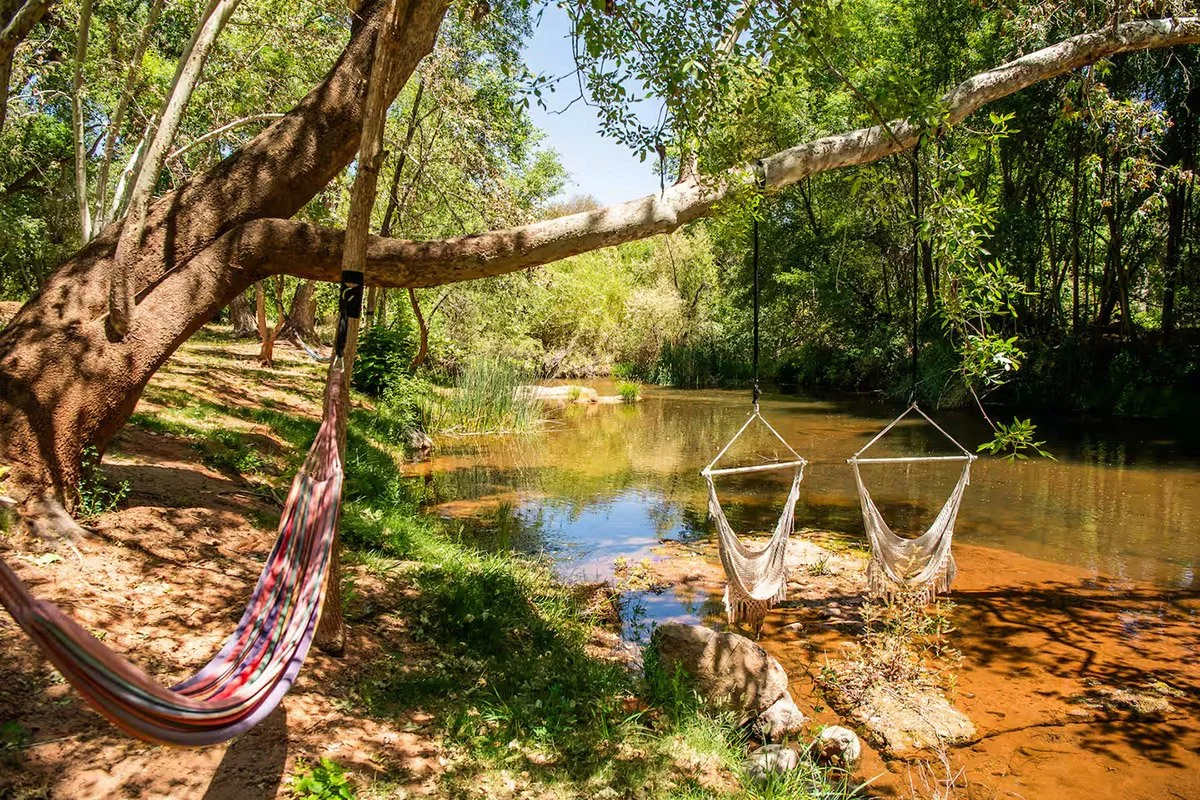 Hammocks-on-Oak-Creek.jpg
