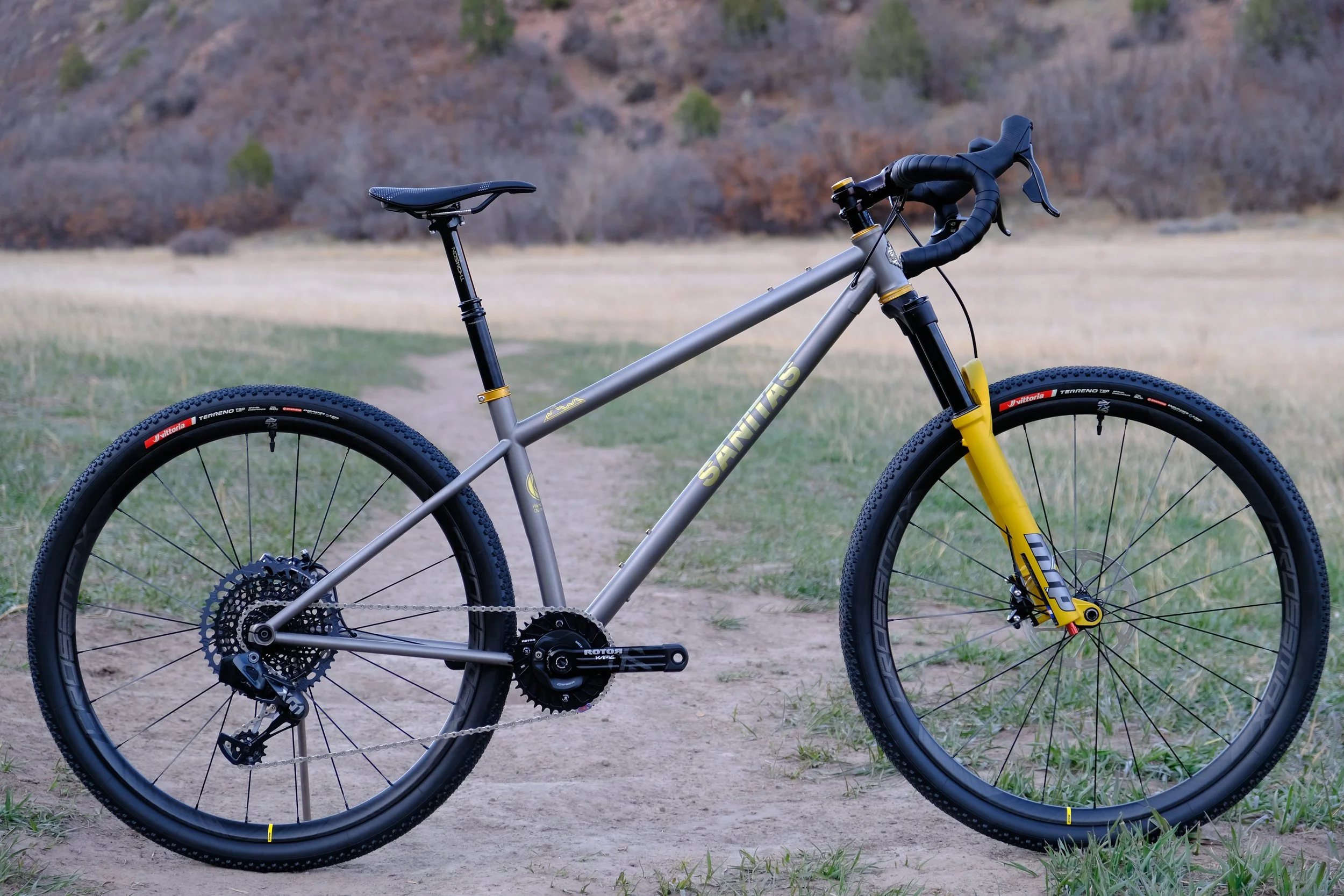 Sanitas Node Cambium Titanium 2025