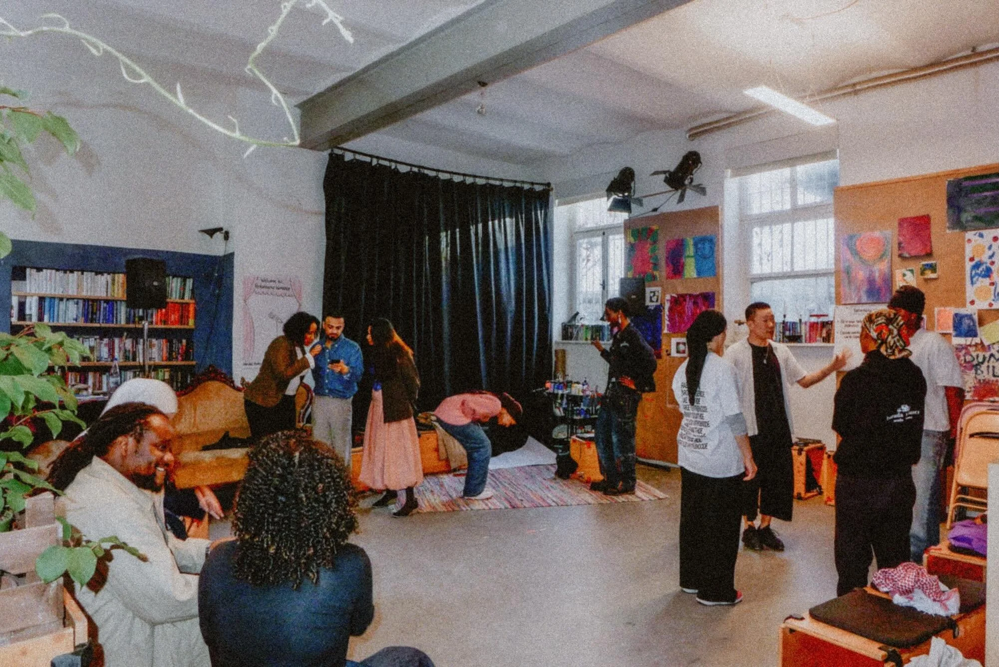 05/06/26 Performance Workshop by @word.magician 

Thank you @buchundwein_frankfurt for the space!