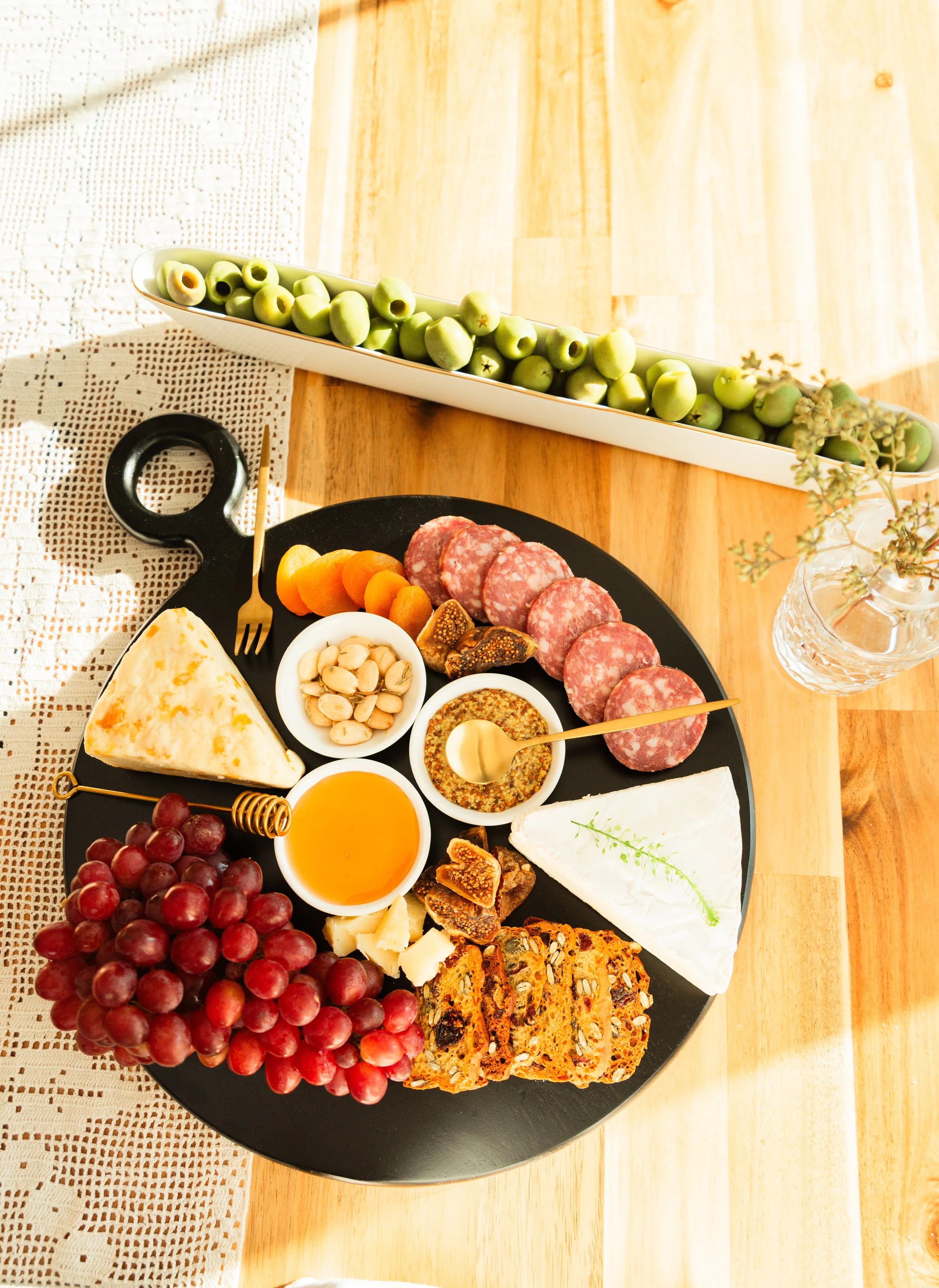 Gold Cocktail Forks Black Fig Co 32081 3.jpeg